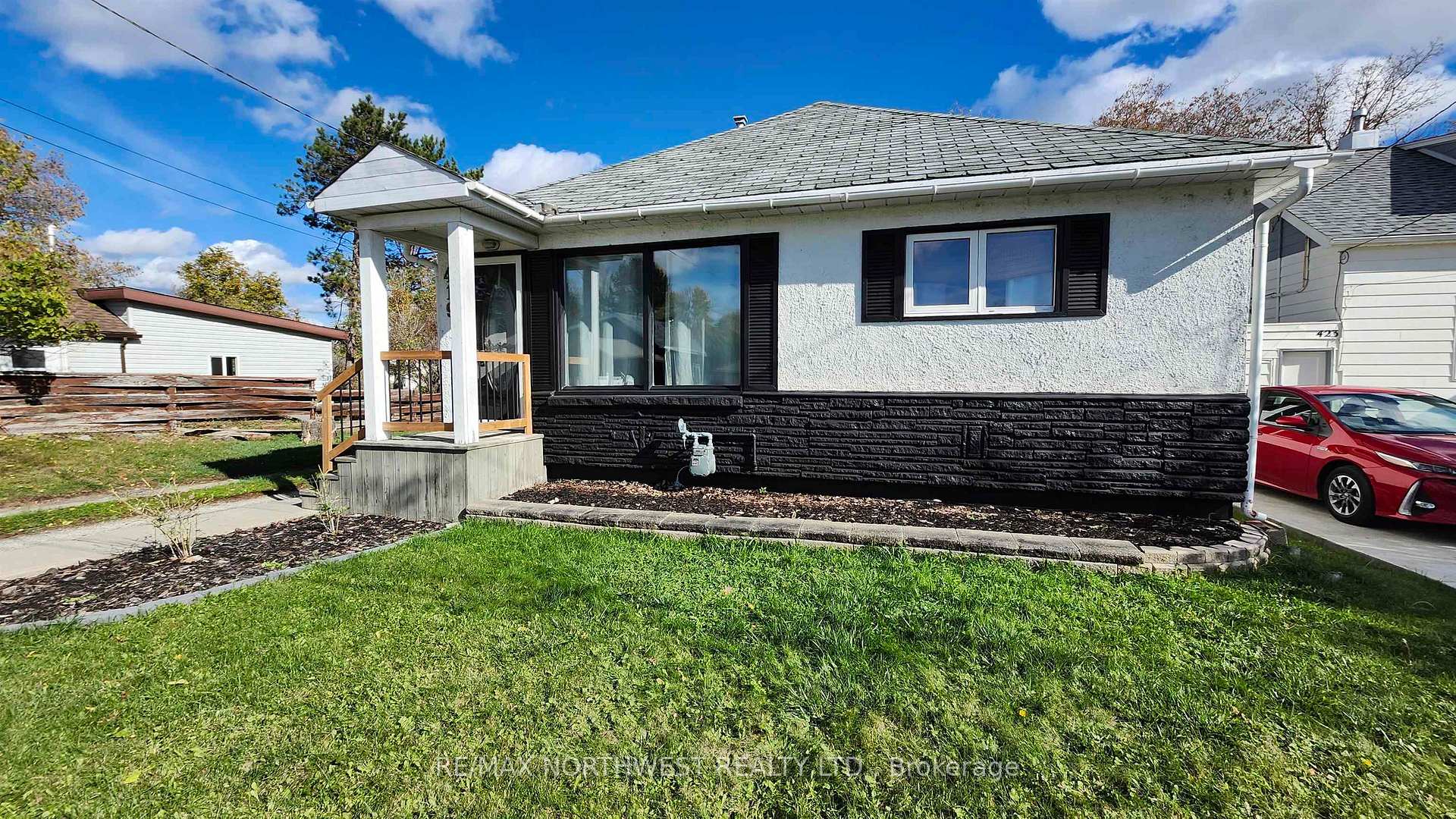 Photo 32 of 419 River Street, Kenora, Keewatin — HOMEH