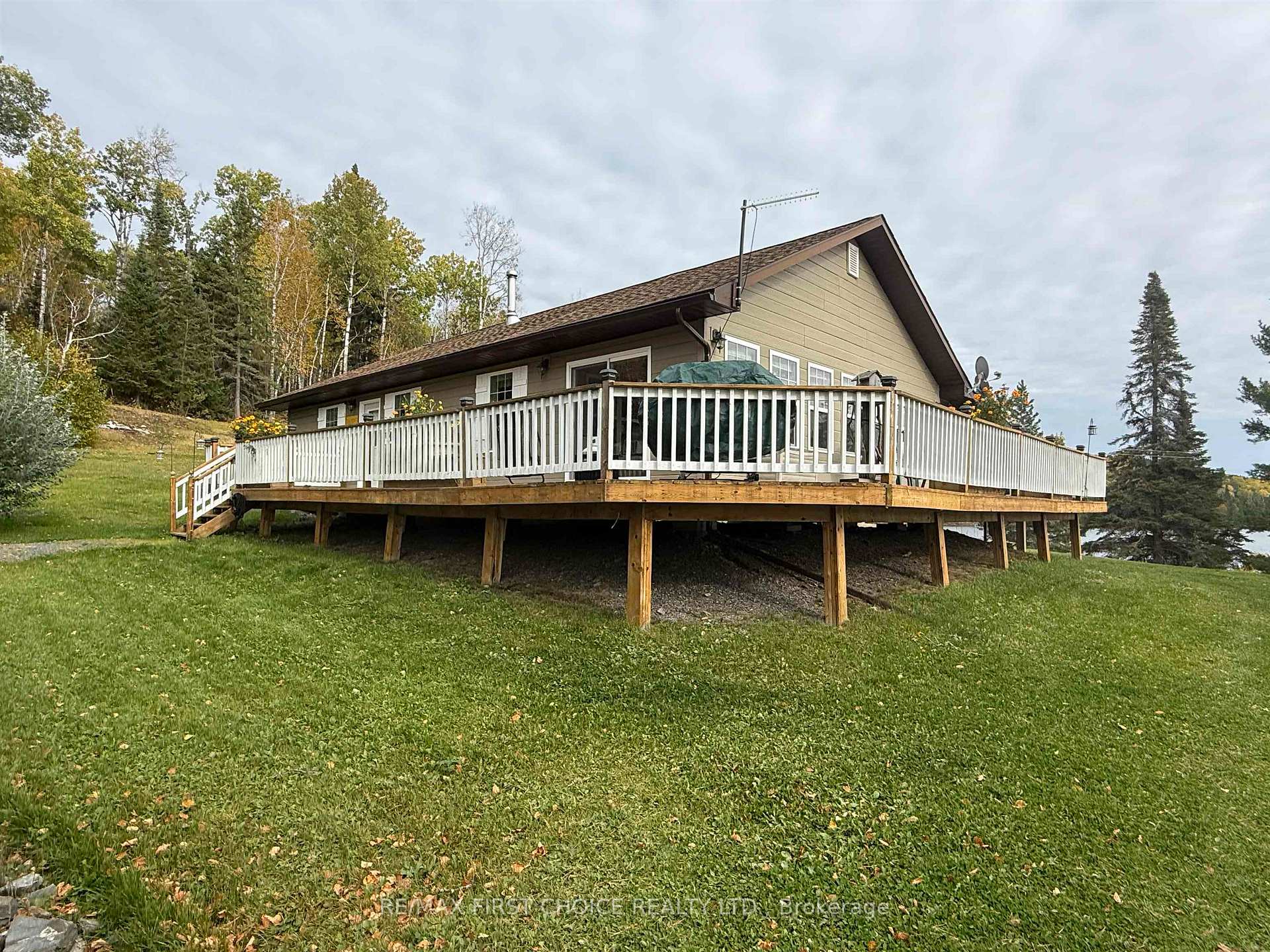 Photo 3 of Camp 33 Road, Kenora Remote Area, Dinorwic — HOMEH