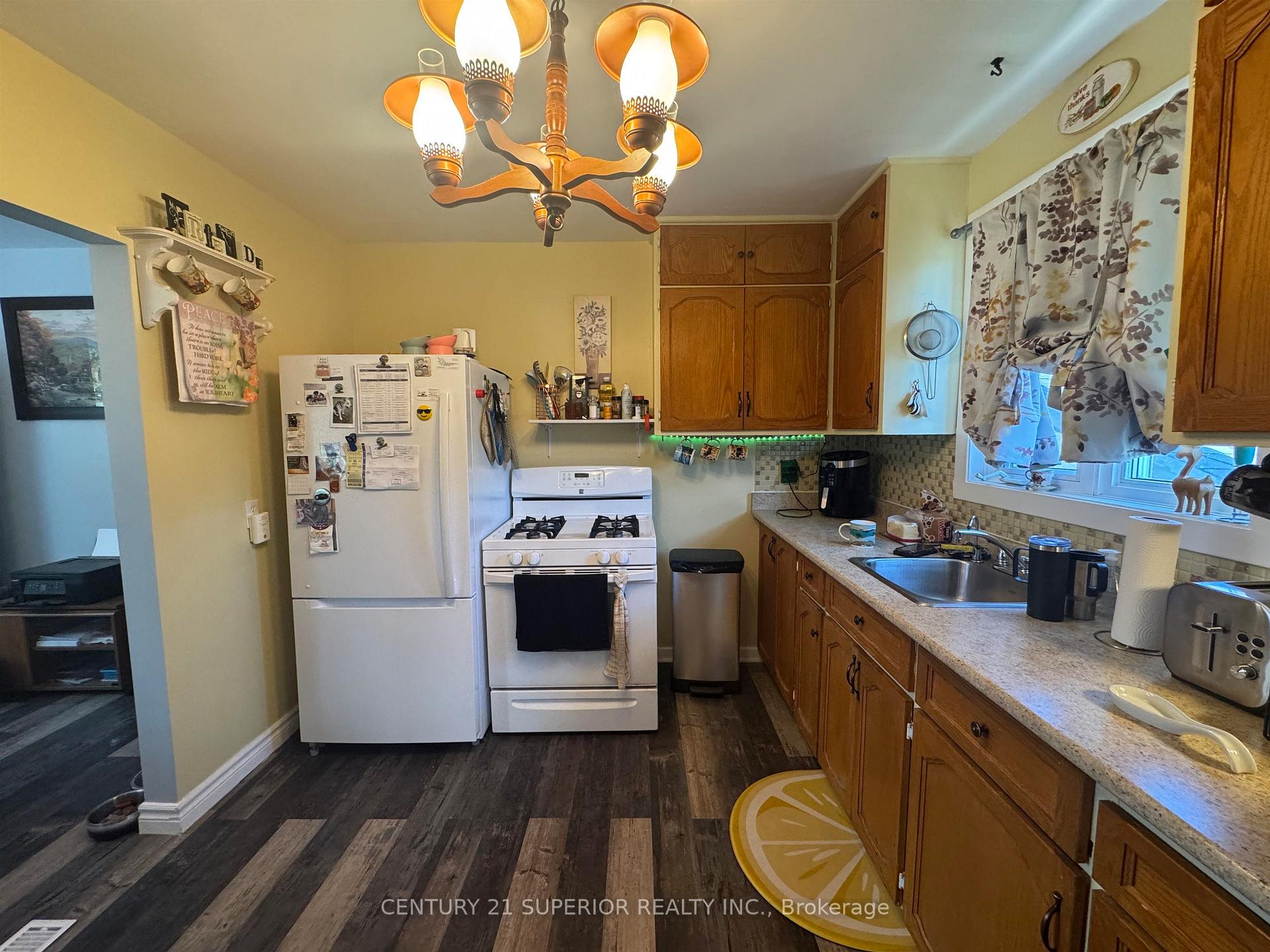 Photo 11 of 27 Adjala Avenue, Manitouwadge — HOMEH