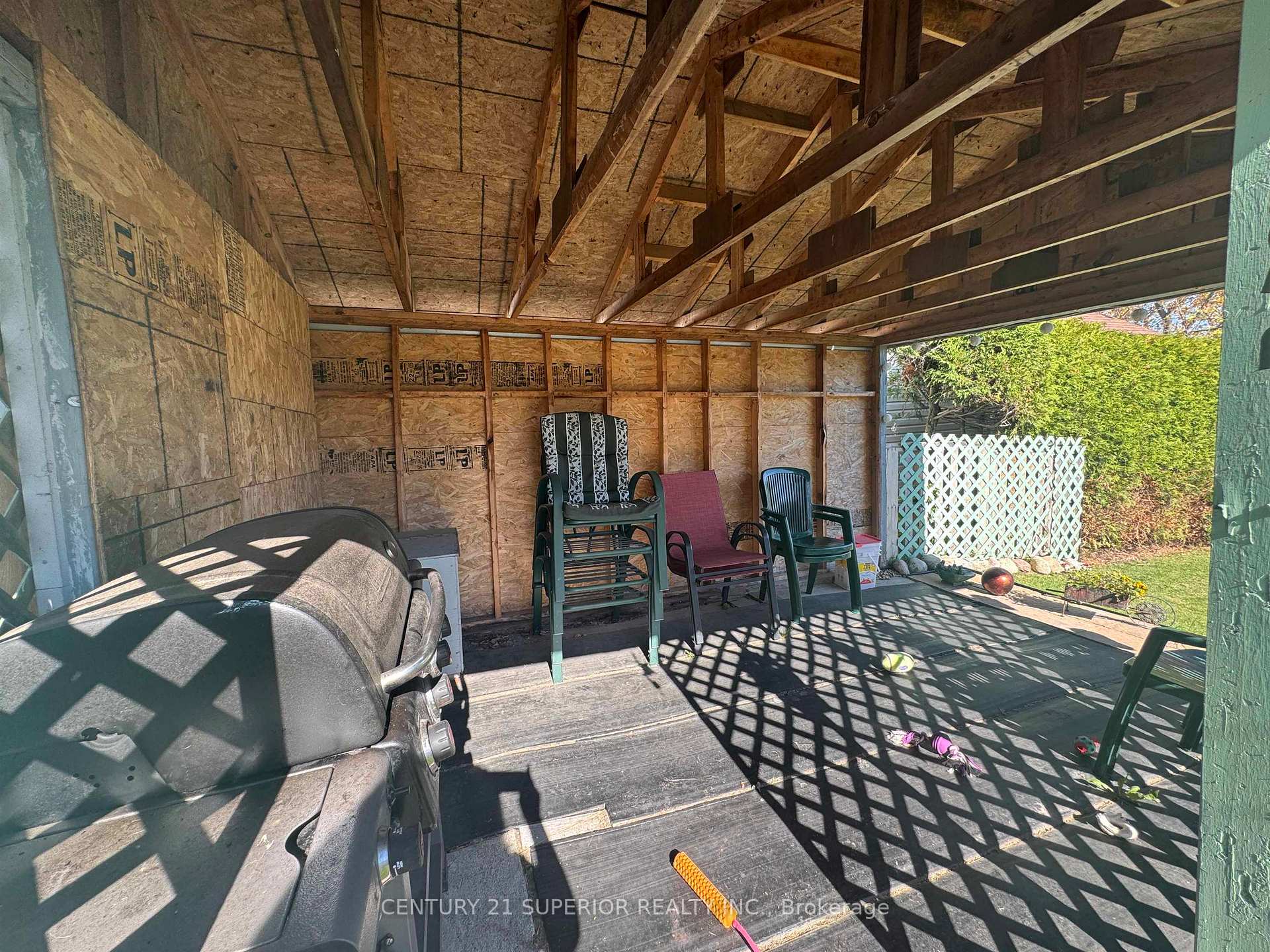 Photo 37 of 27 Adjala Avenue, Manitouwadge — HOMEH