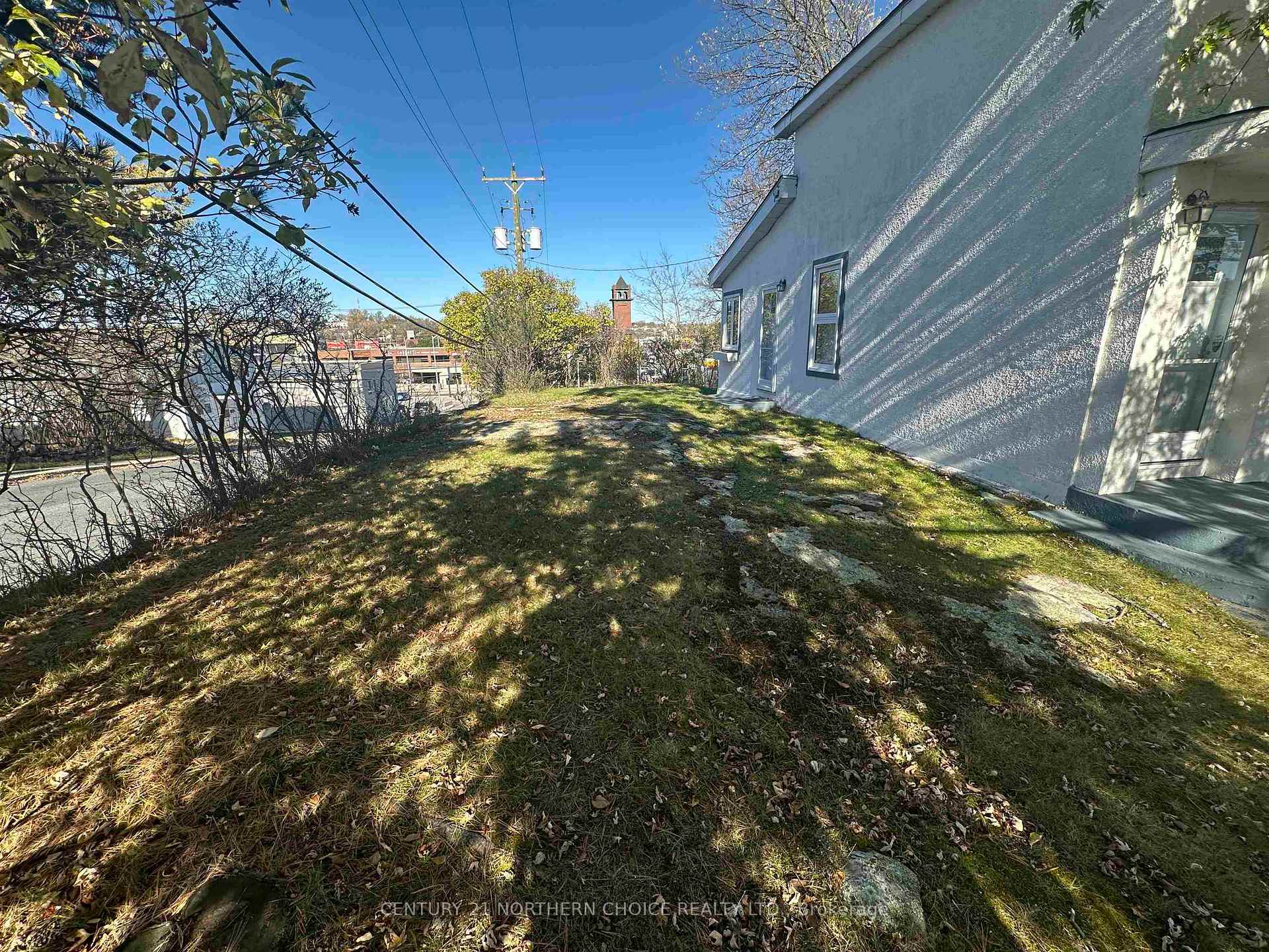Photo 8 of 400 Third Street S, Kenora, Downtown — HOMEH
