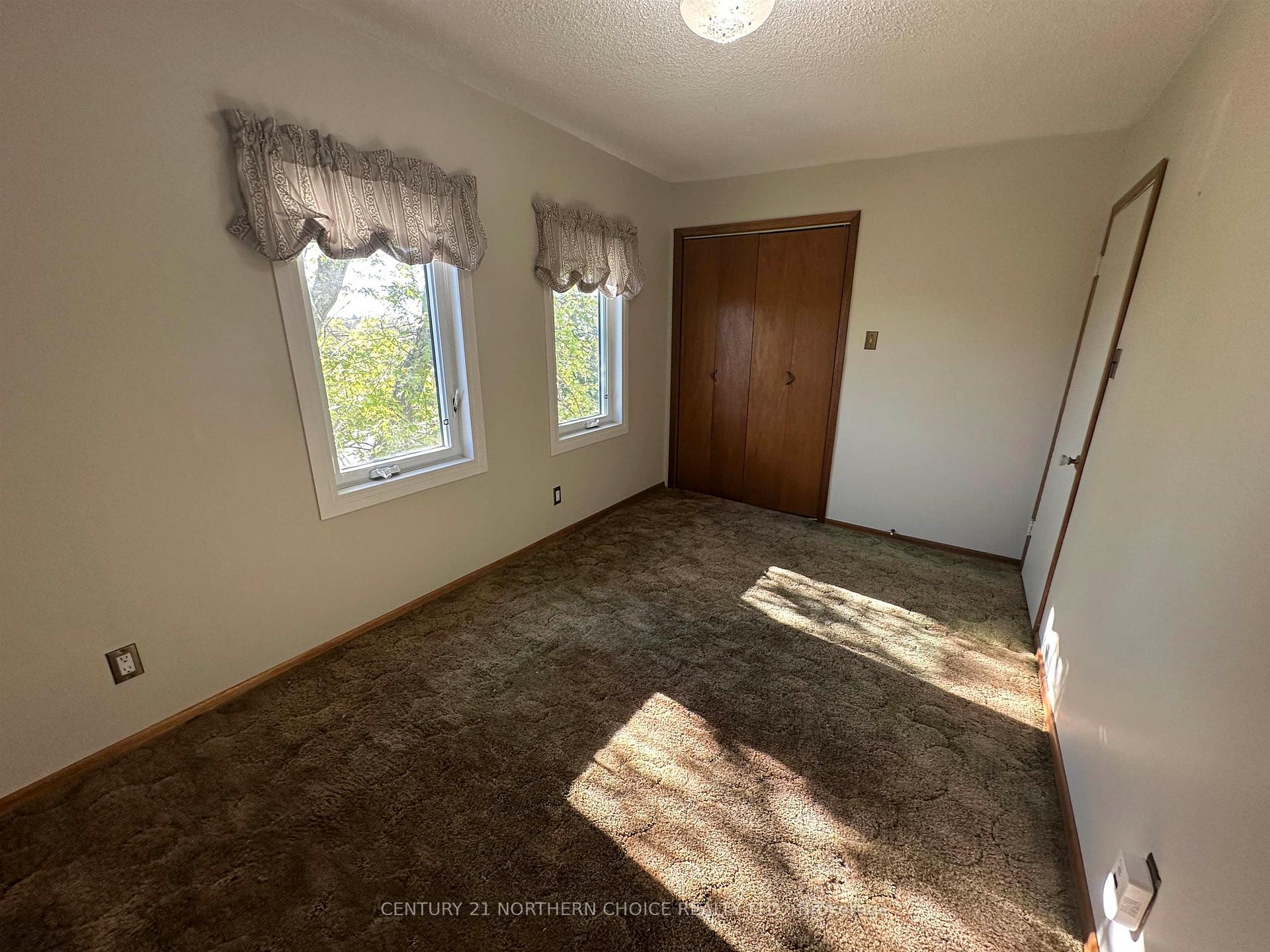 Photo 20 of 400 Third Street S, Kenora, Downtown — HOMEH
