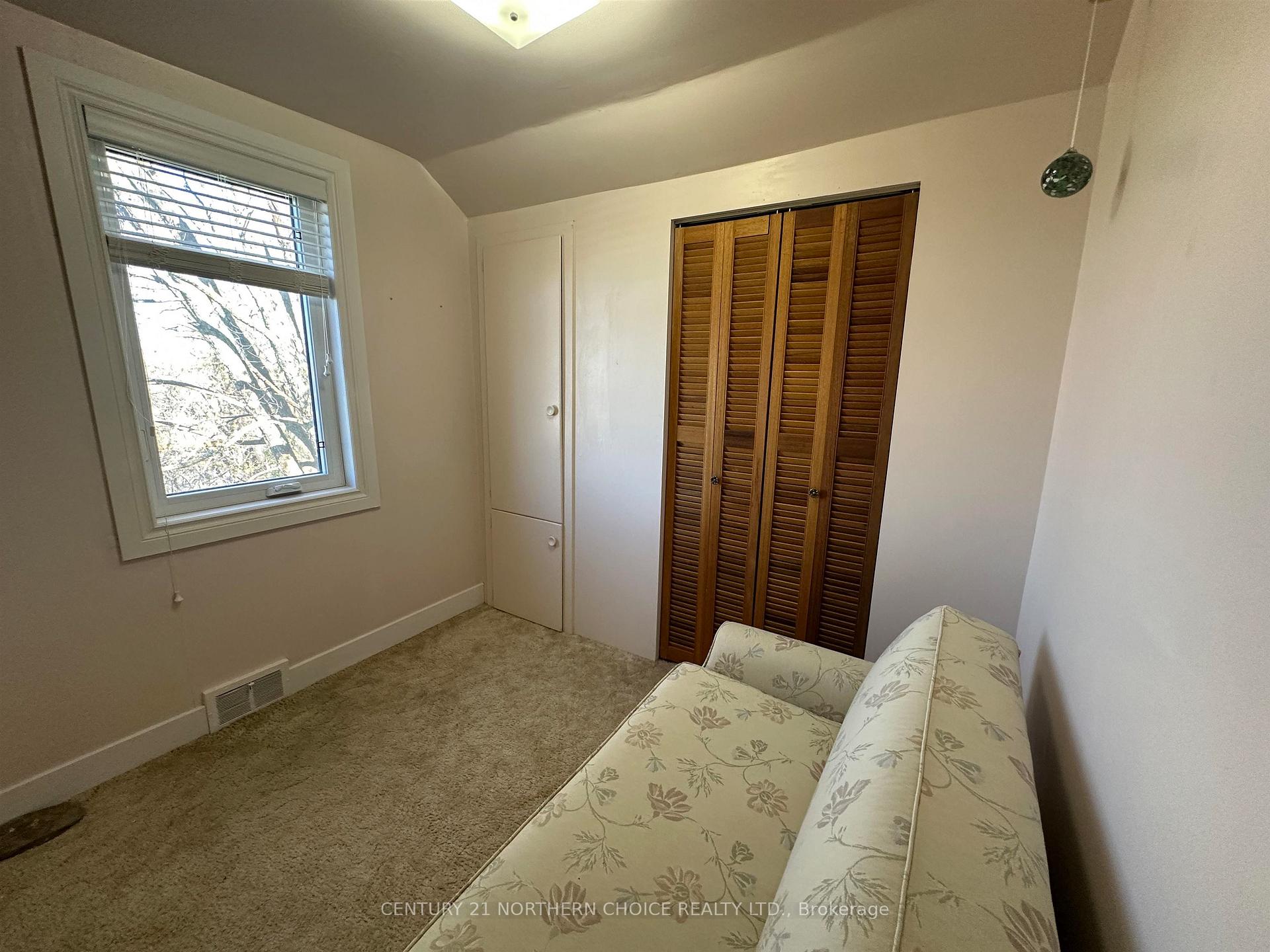 Photo 22 of 400 Third Street S, Kenora, Downtown — HOMEH