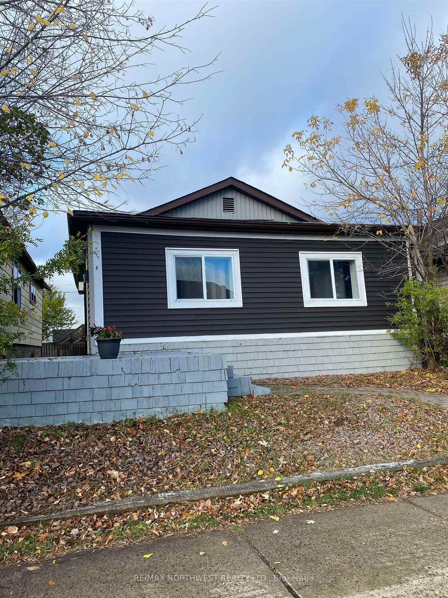 Photo 1 of 4 Sixth Avenue S, Kenora, Central — HOMEH