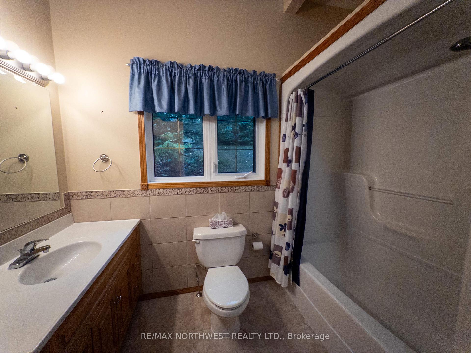 Photo 21 of 62 McDonald Road, Kenora, Redditt Road West — HOMEH