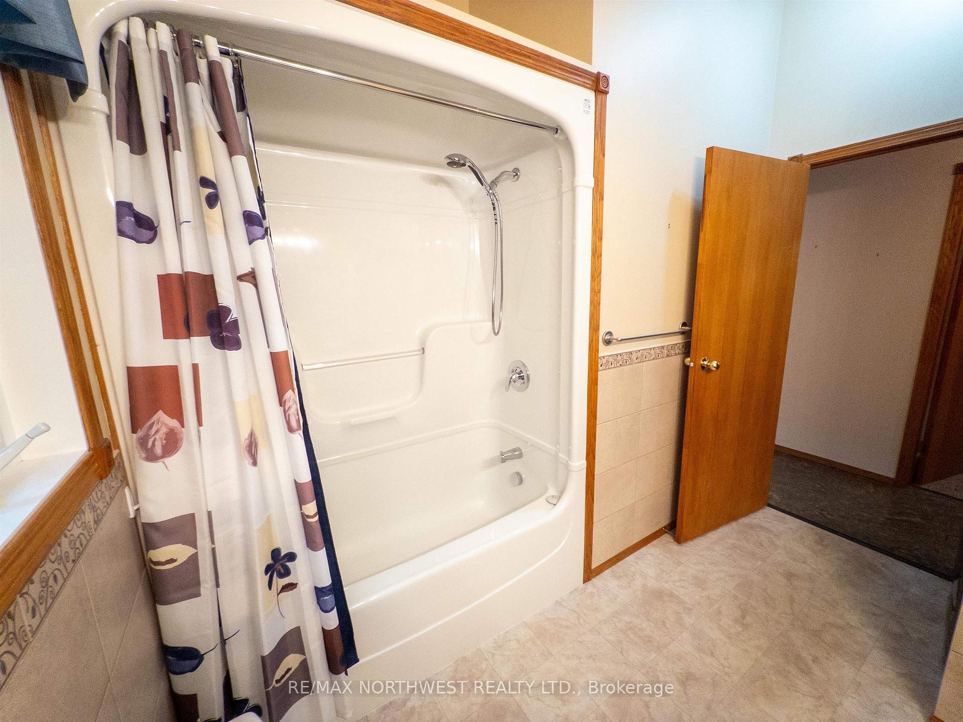 Photo 22 of 62 McDonald Road, Kenora, Redditt Road West — HOMEH