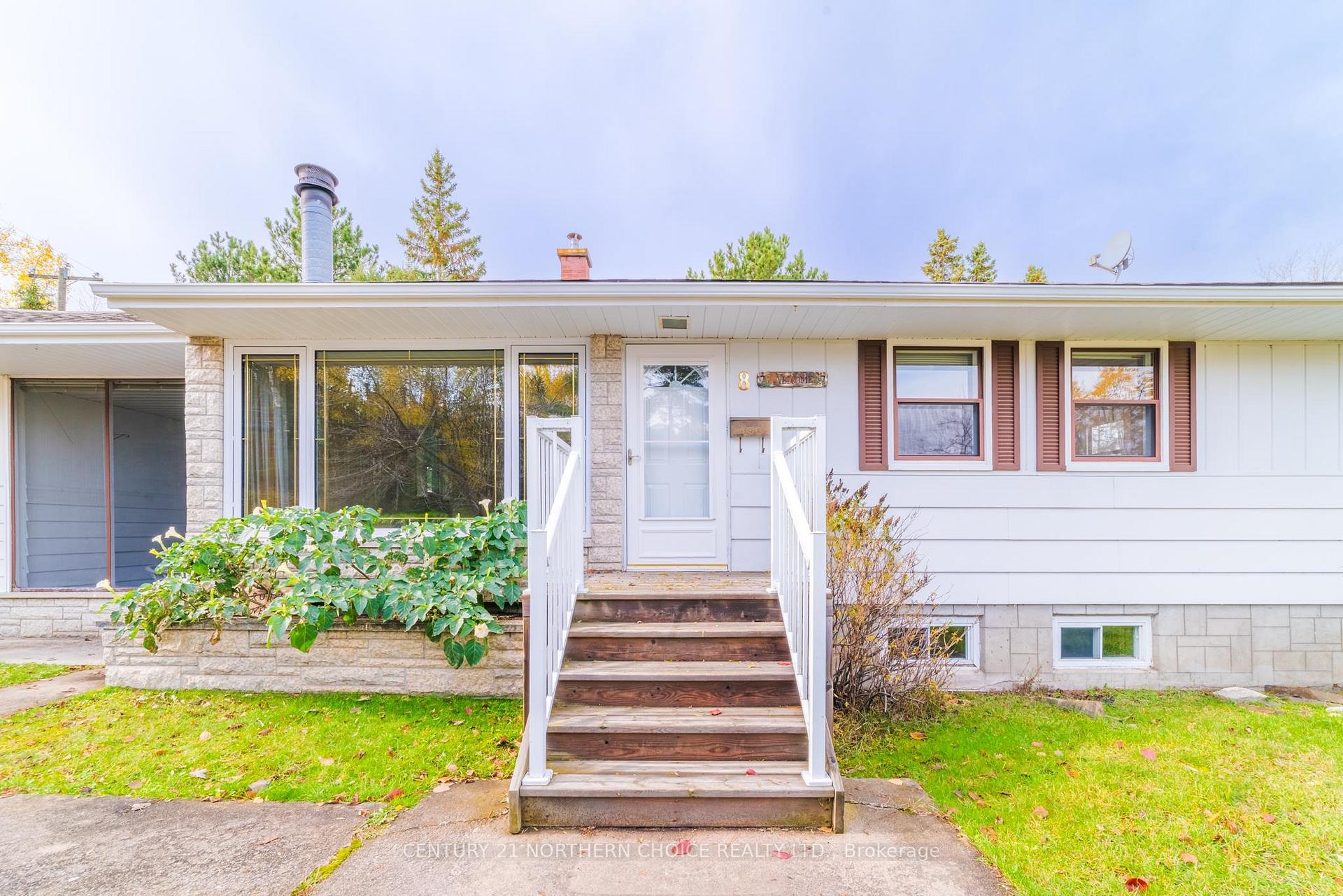 Photo 11 of 8 Seegmiller Avenue, Kenora, Pinecrest — HOMEH