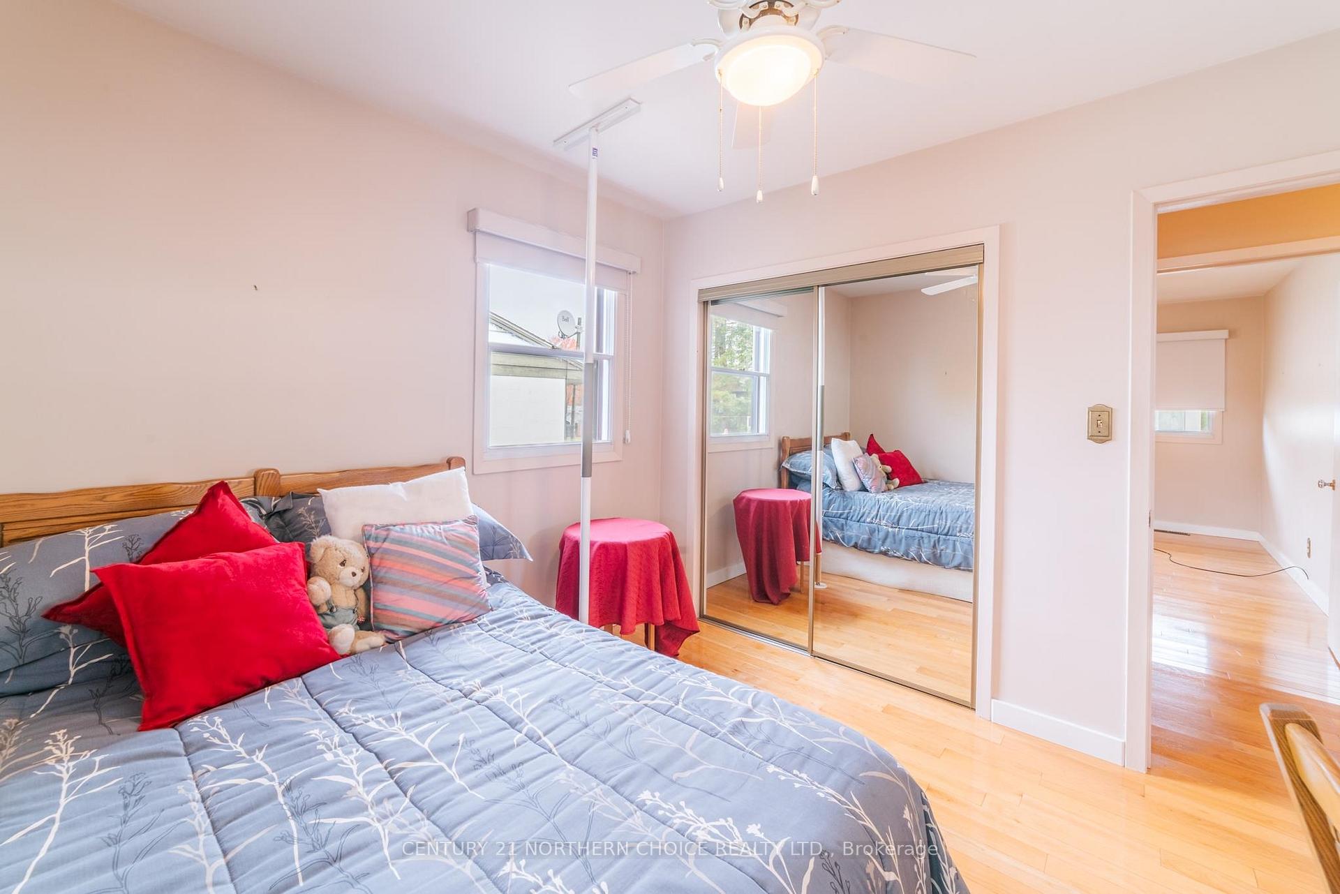 Photo 19 of 8 Seegmiller Avenue, Kenora, Pinecrest — HOMEH