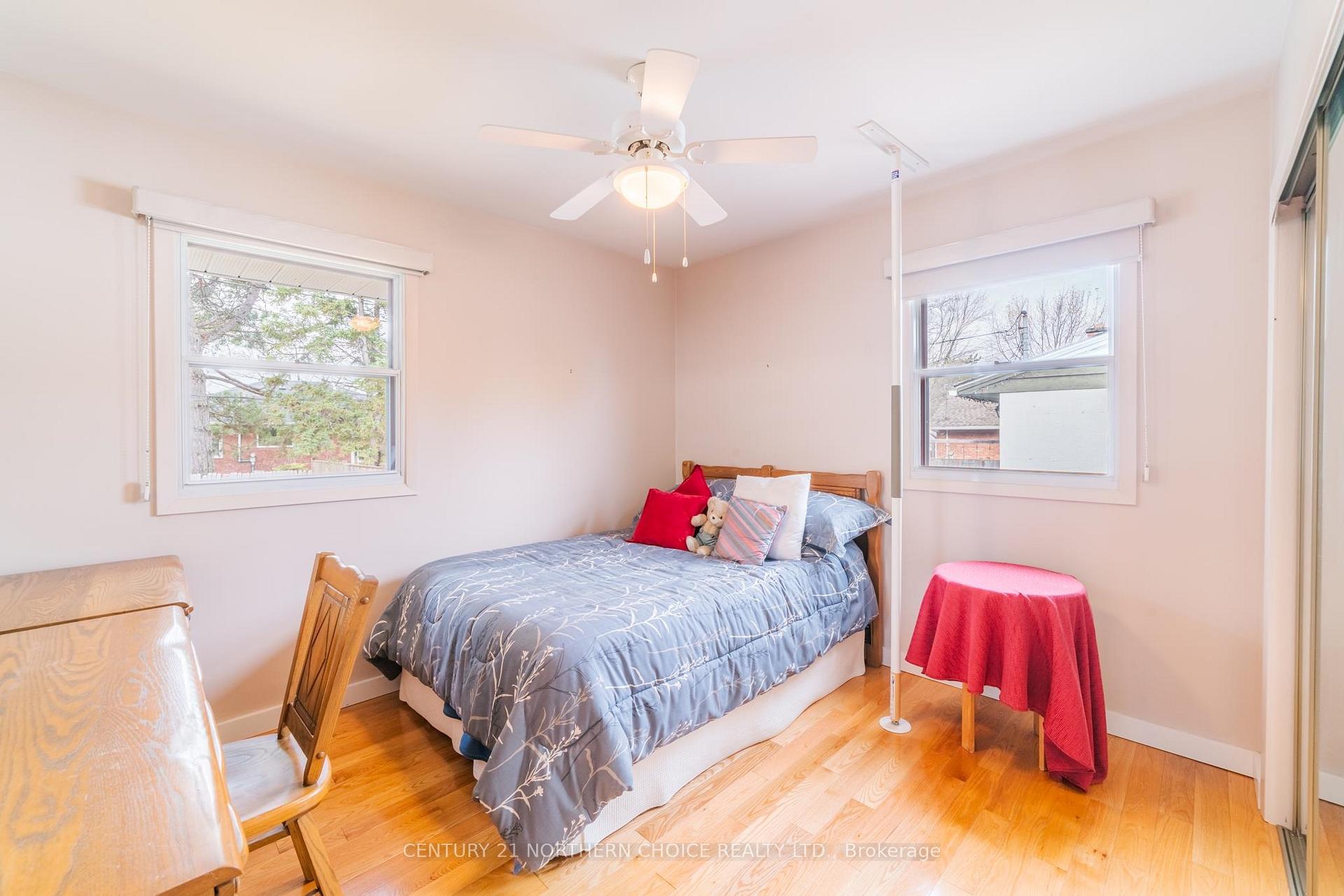 Photo 20 of 8 Seegmiller Avenue, Kenora, Pinecrest — HOMEH