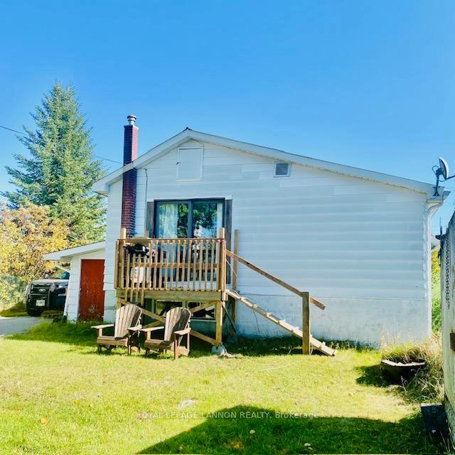 Photo 2 of 914 First Street W, Greenstone — HOMEH