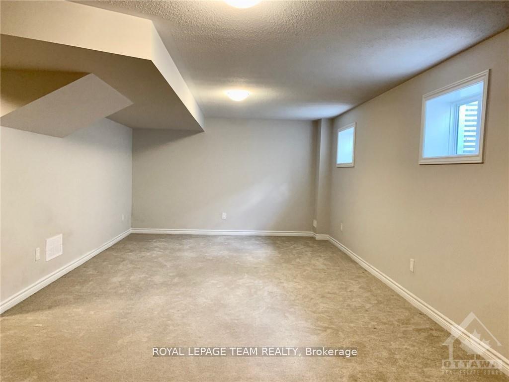 Photo 21 of 3044 Travertine Way, Ottawa, Barrhaven - Half Moon Bay — HOMEH