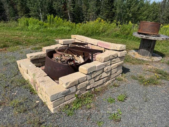 Photo 9 of 1516 Highway 595, Gillies — HOMEH