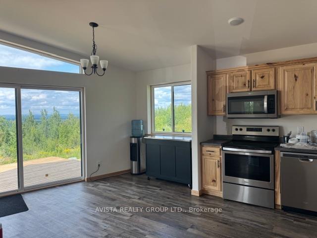Photo 17 of 1516 Highway 595, Gillies — HOMEH