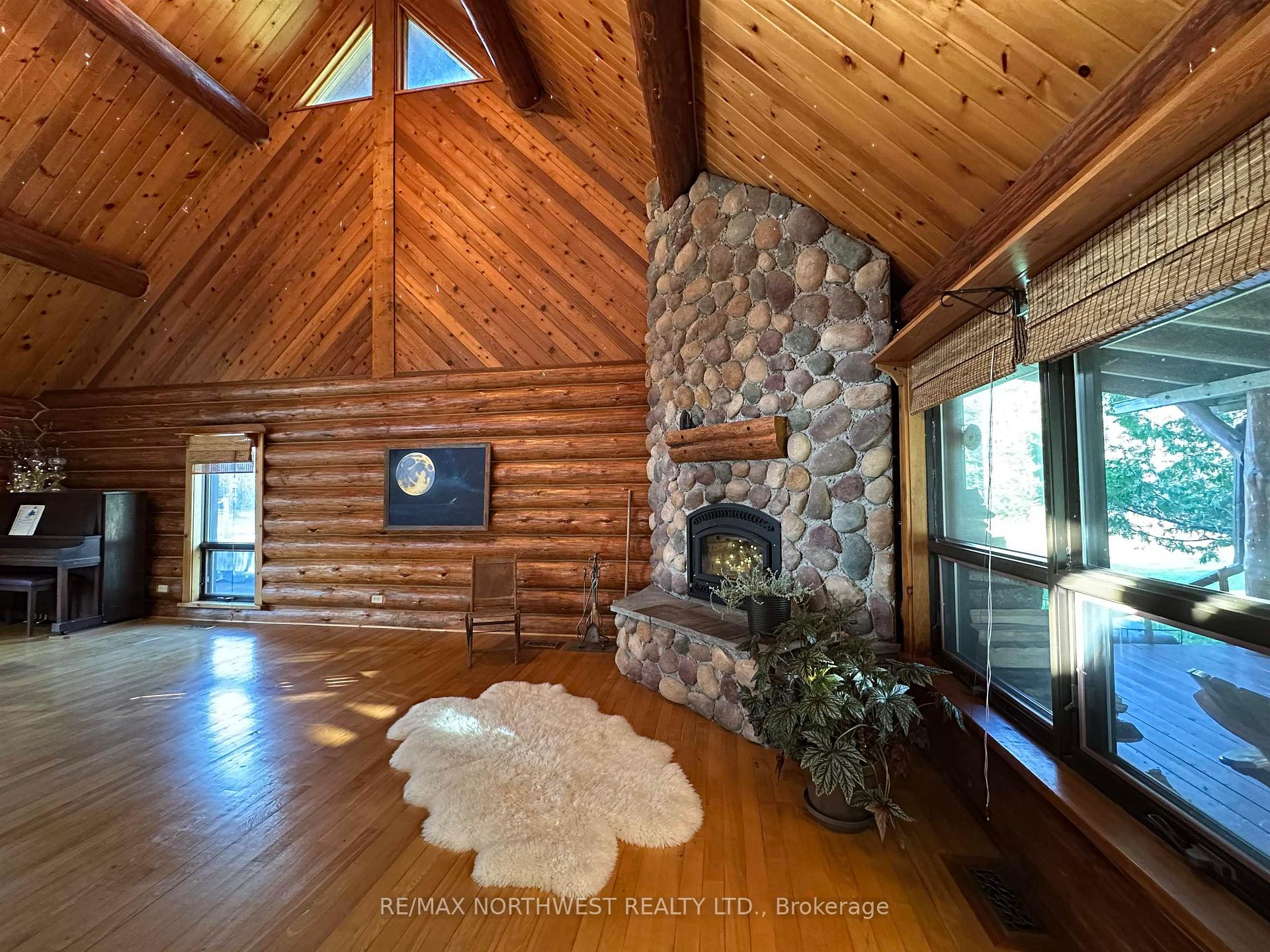 Photo 5 of 1897 Lavallee Road S, La Vallee — HOMEH