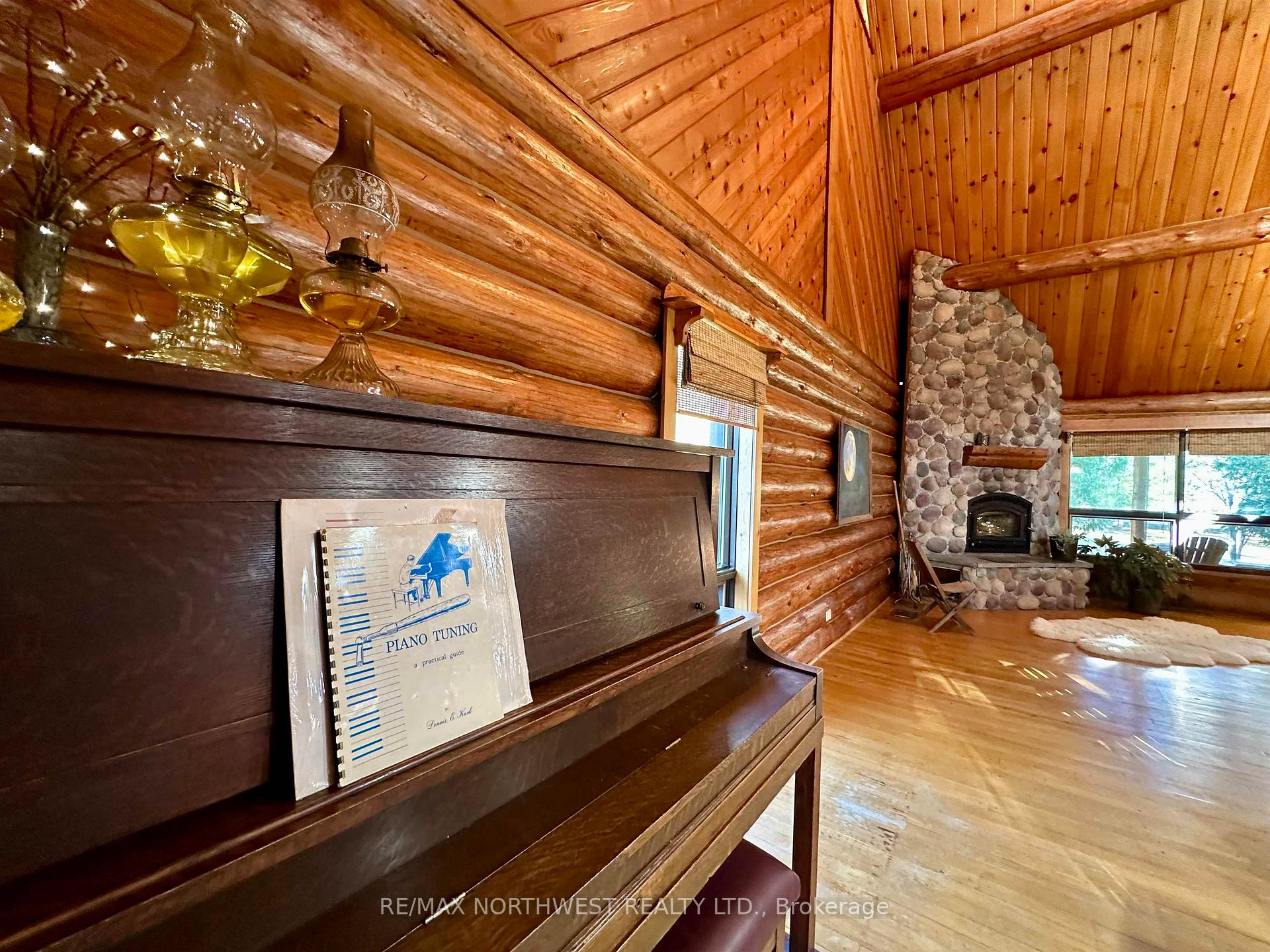 Photo 6 of 1897 Lavallee Road S, La Vallee — HOMEH