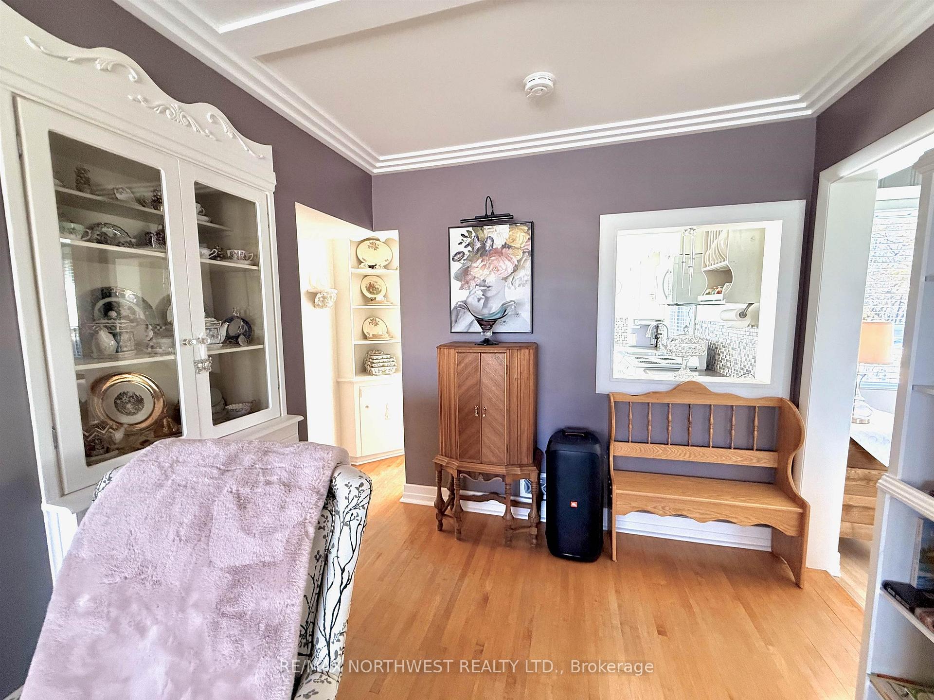 Photo 11 of 317 Fifth Street N, Kenora, North End — HOMEH