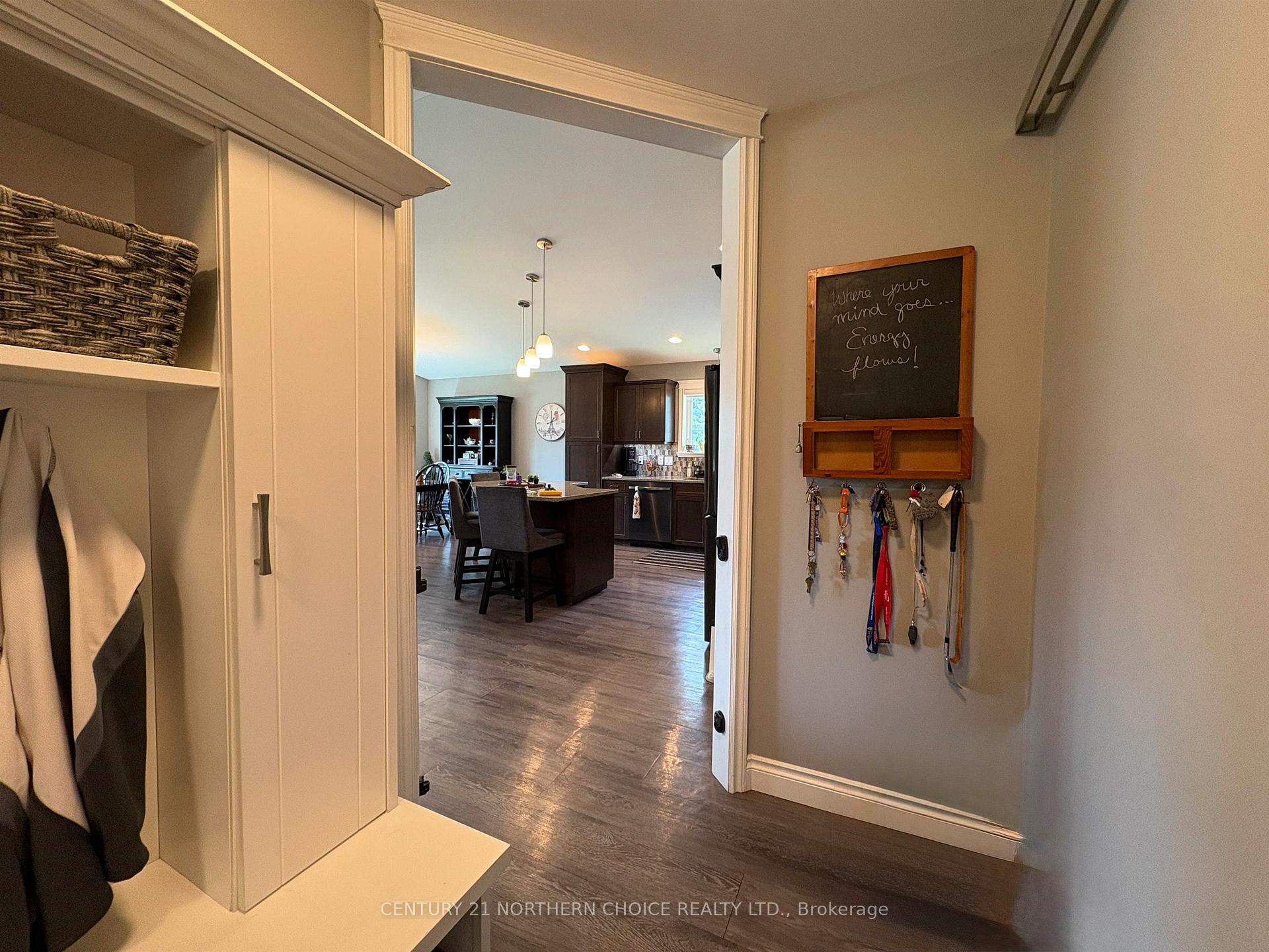 Photo 2 of 1702 Sunset Drive, Fort Frances — HOMEH
