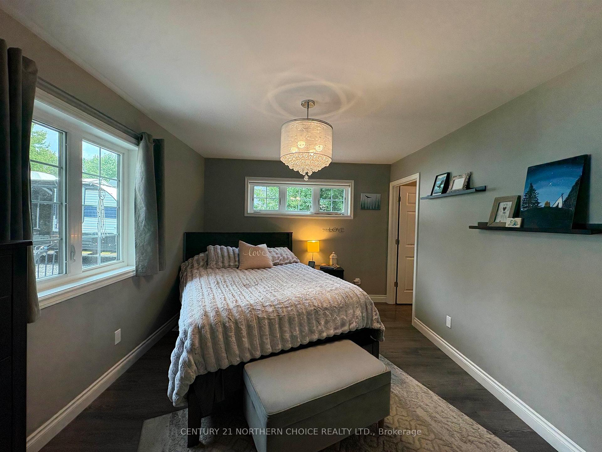 Photo 19 of 1702 Sunset Drive, Fort Frances — HOMEH