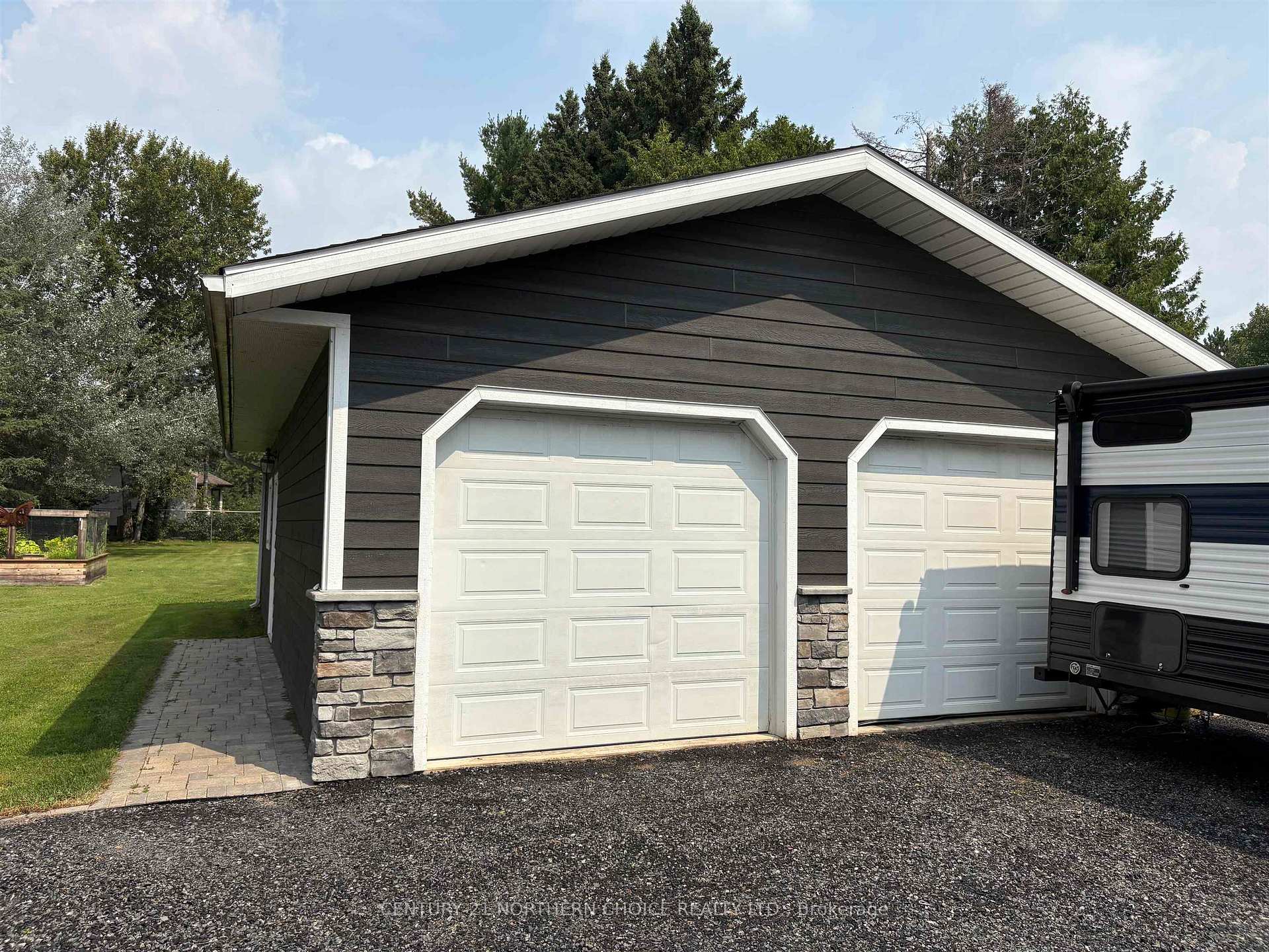 Photo 31 of 1702 Sunset Drive, Fort Frances — HOMEH
