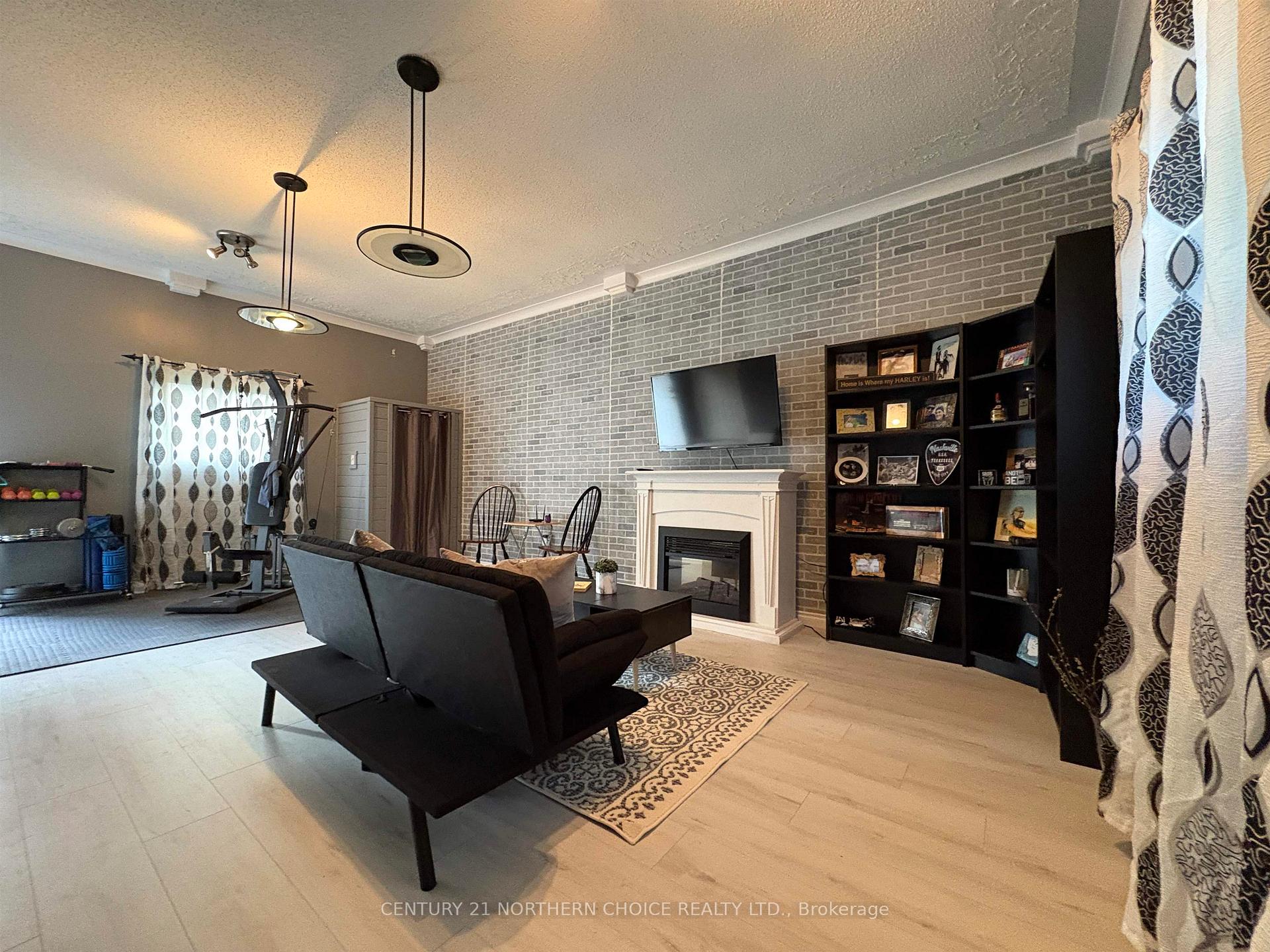 Photo 36 of 1702 Sunset Drive, Fort Frances — HOMEH