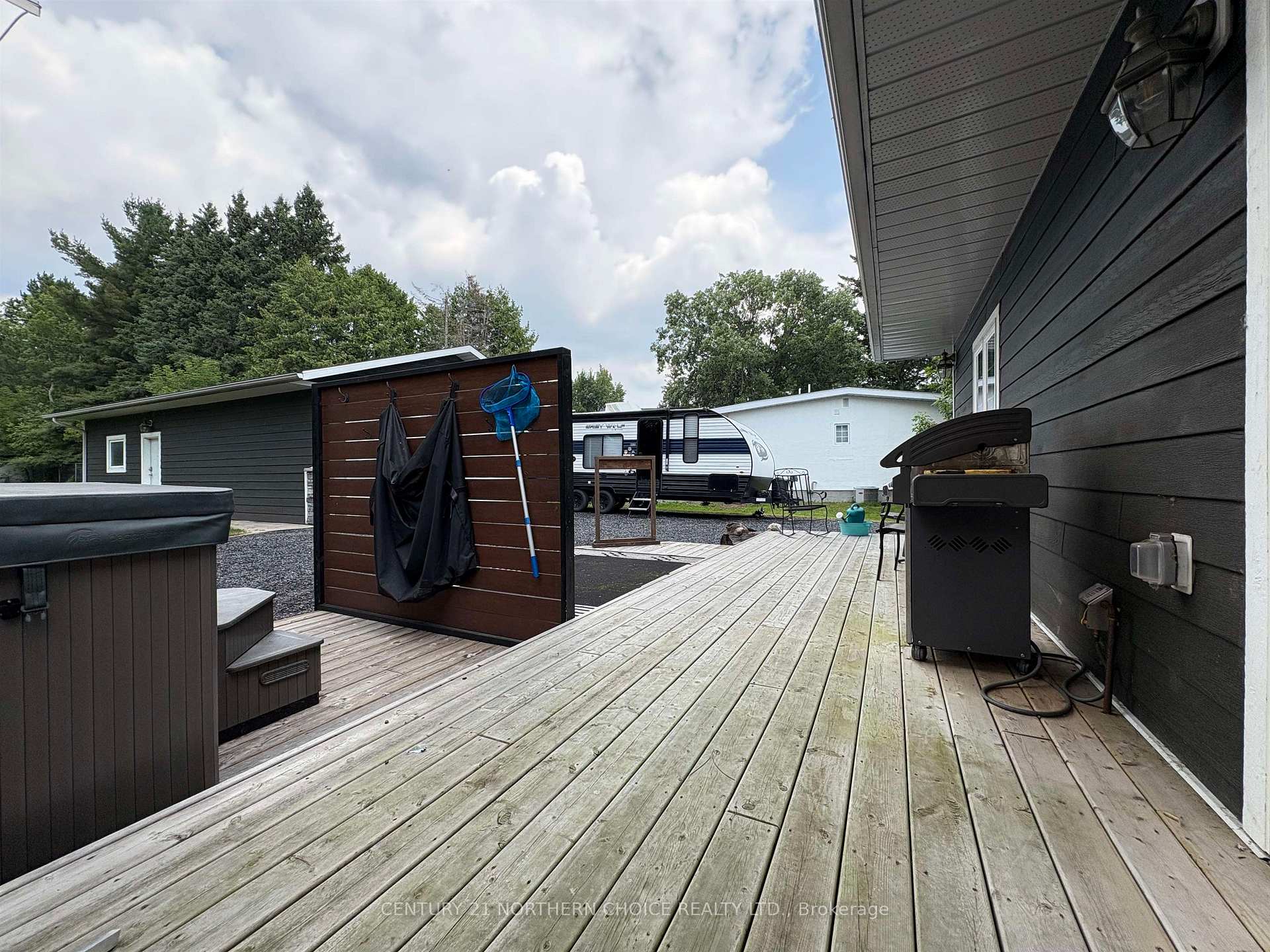 Photo 39 of 1702 Sunset Drive, Fort Frances — HOMEH