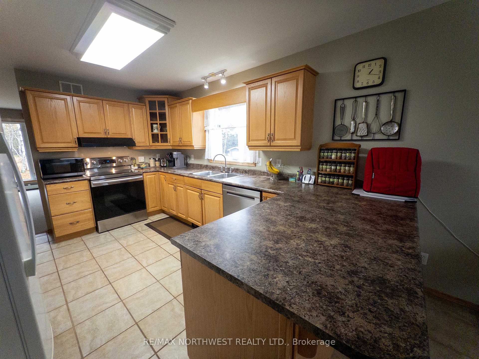 Photo 5 of 353 Airport Road, Kenora, Airport Road North — HOMEH