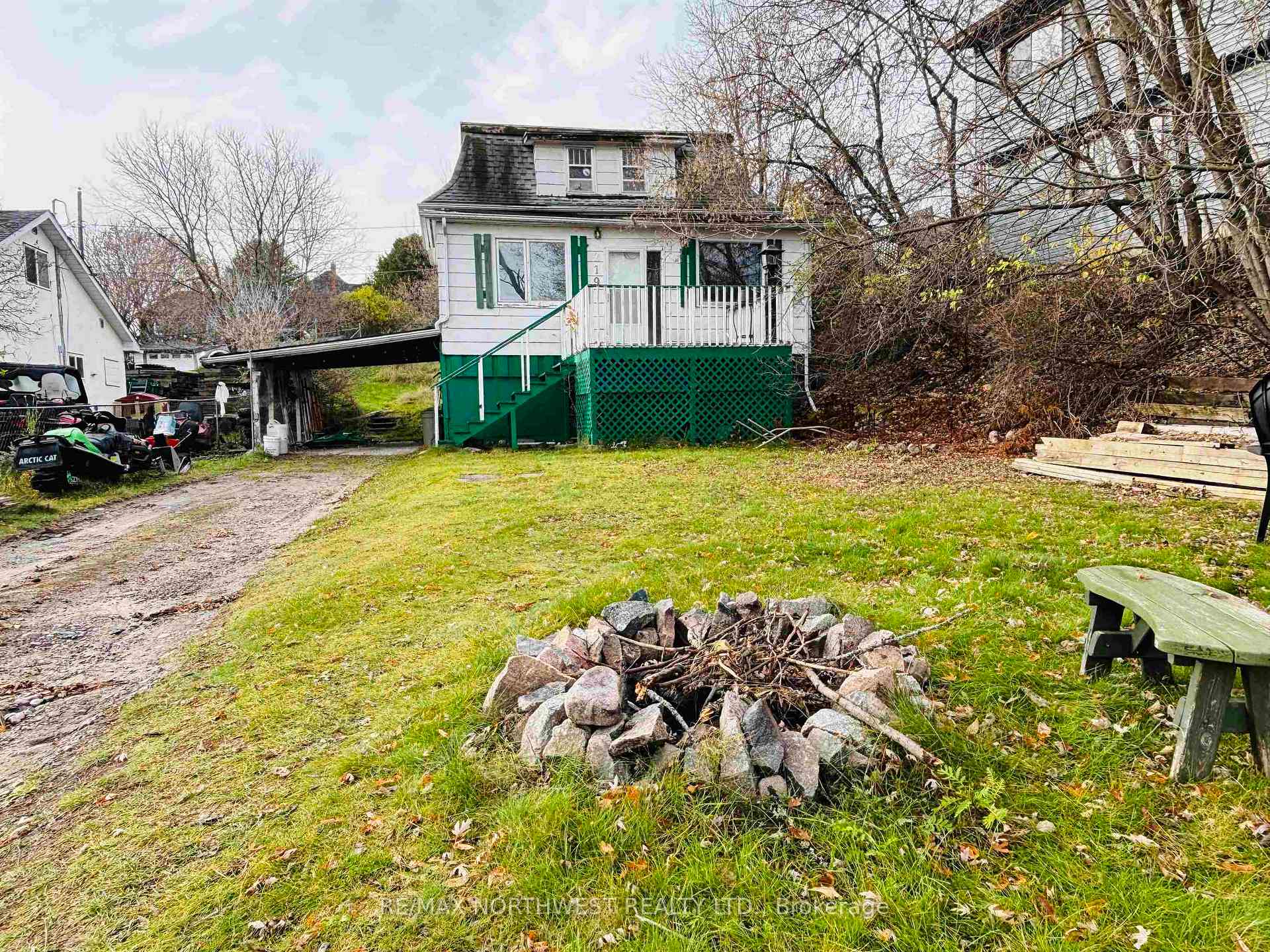 Photo 3 of 219 Fifth St N, Kenora, North End — HOMEH