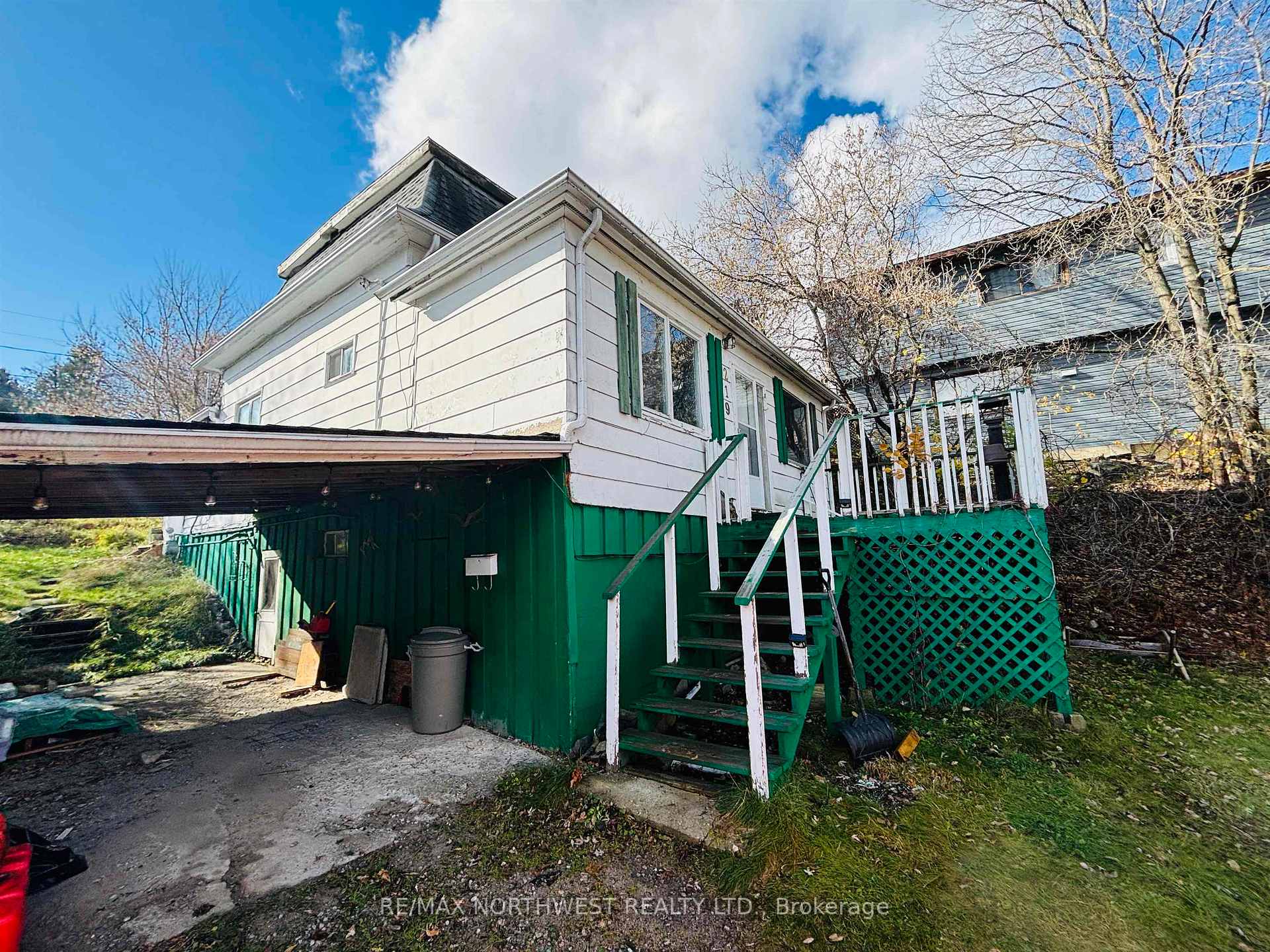 Photo 4 of 219 Fifth St N, Kenora, North End — HOMEH