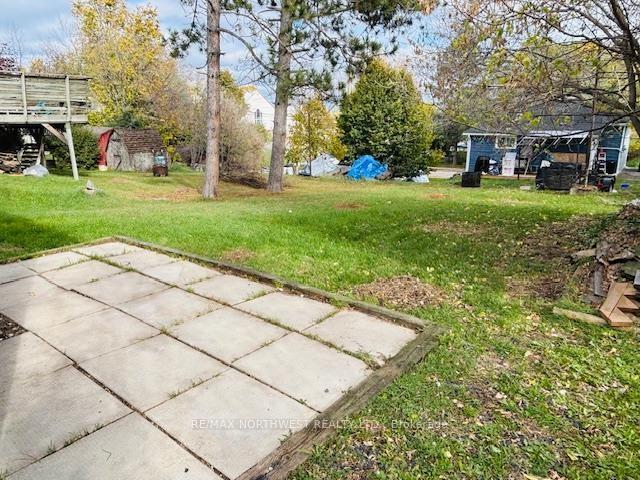 Photo 4 of 413 River St, Kenora, Keewatin — HOMEH