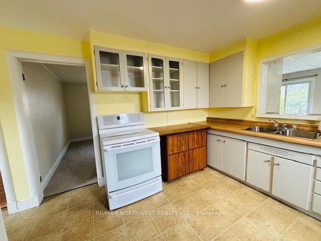 Photo 14 of 413 River St, Kenora, Keewatin — HOMEH