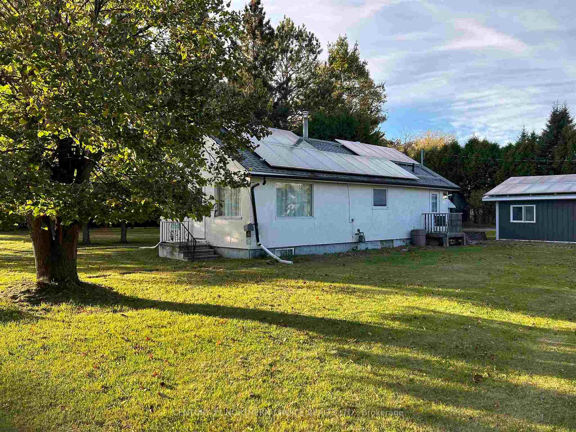 Photo 3 of 200 Sixth Street W, Fort Frances — HOMEH