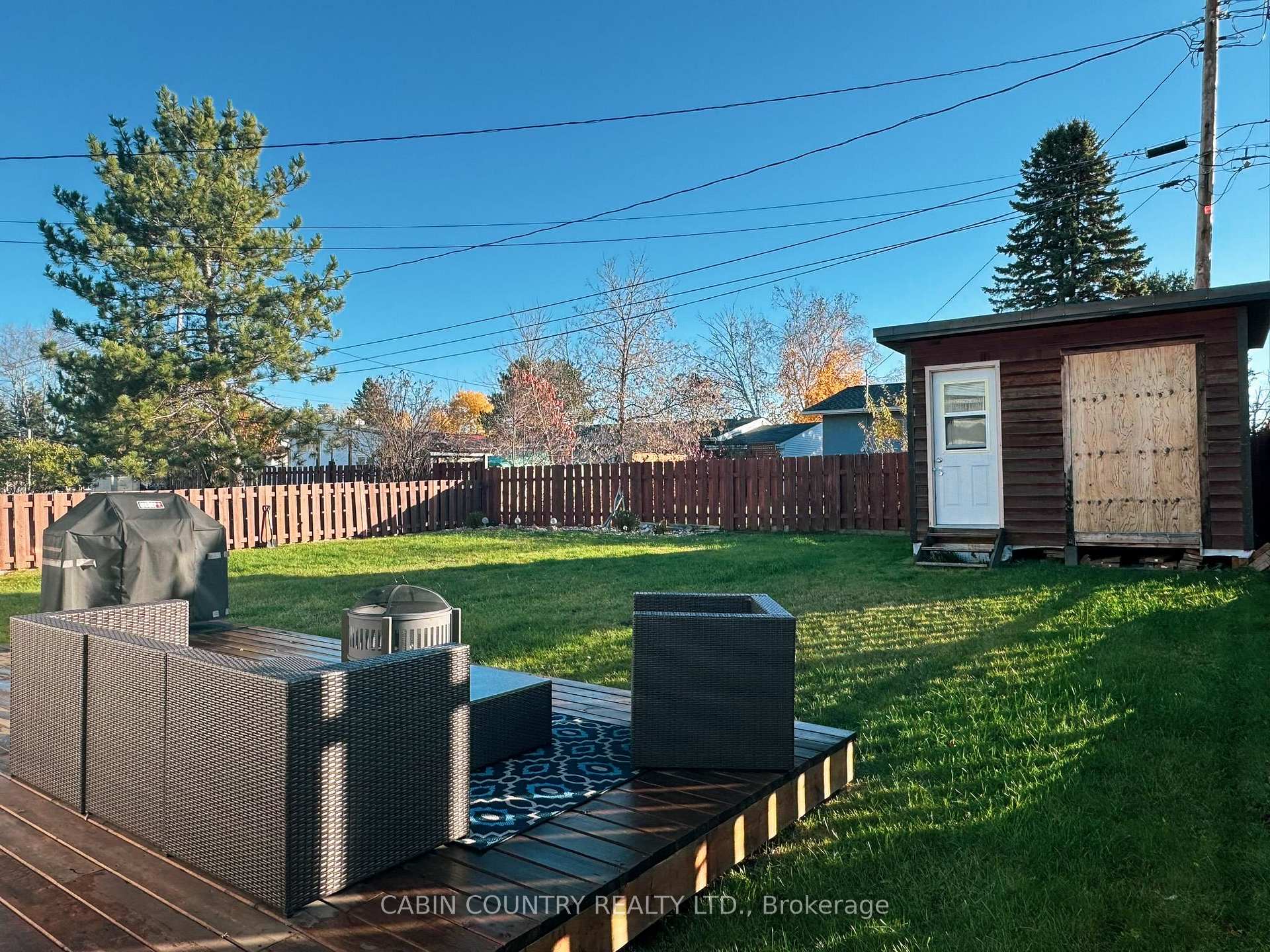 Photo 5 of 21 Nairn, Kenora, Pinecrest — HOMEH