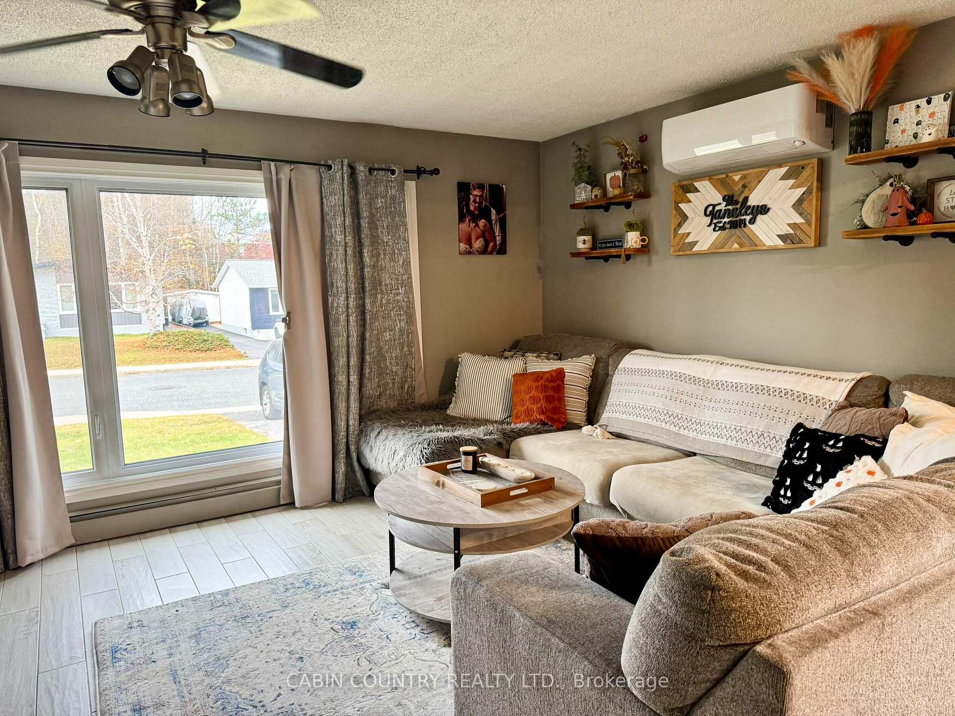 Photo 8 of 21 Nairn, Kenora, Pinecrest — HOMEH