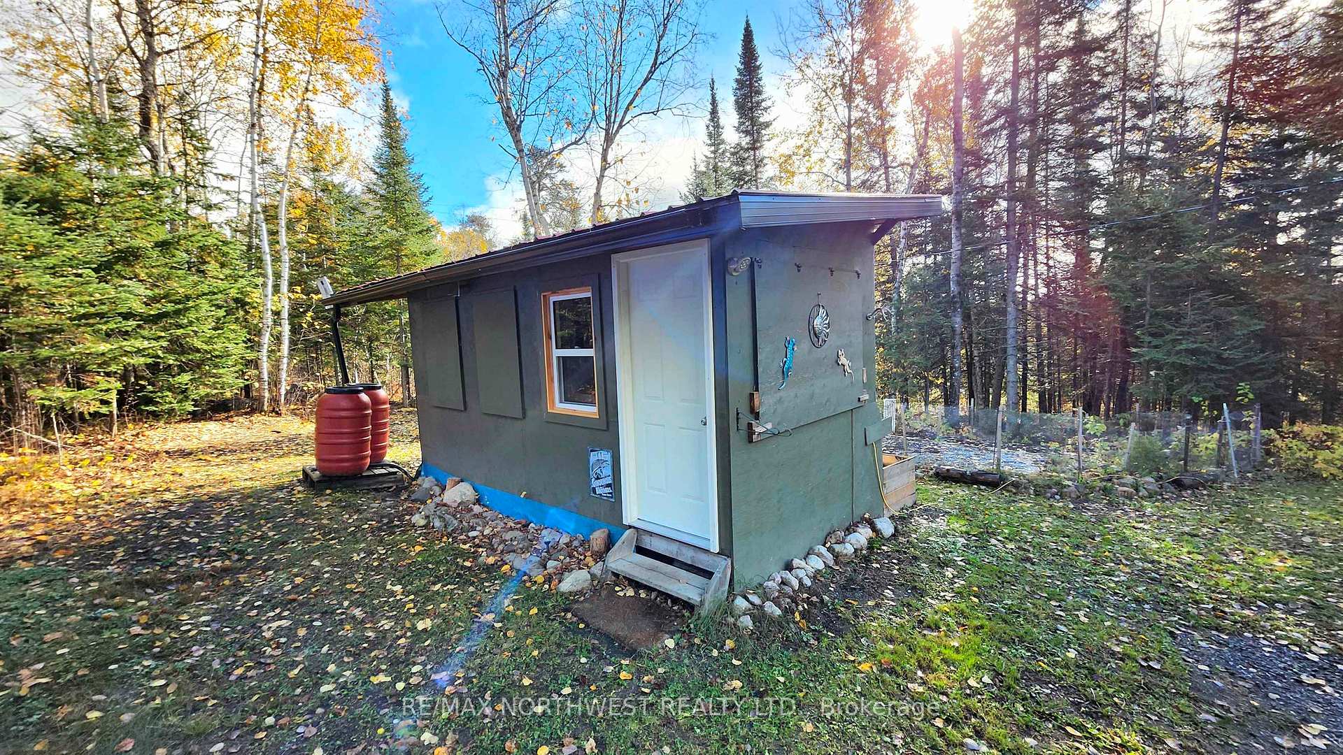 Photo 22 of 10 Nelson Road North, Kenora Remote Area, Minaki-Winnepeg River — HOMEH