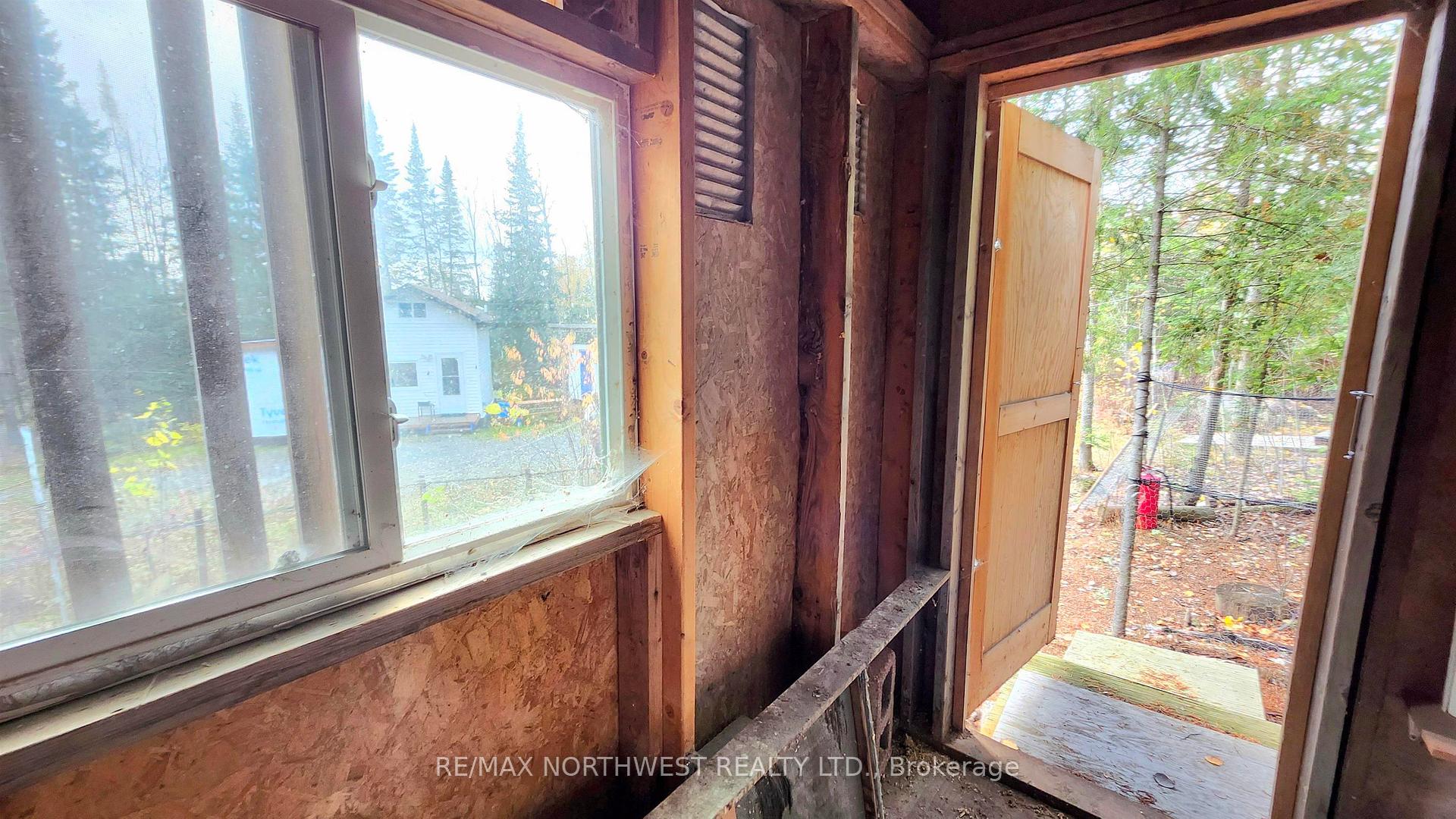 Photo 34 of 10 Nelson Road North, Kenora Remote Area, Minaki-Winnepeg River — HOMEH
