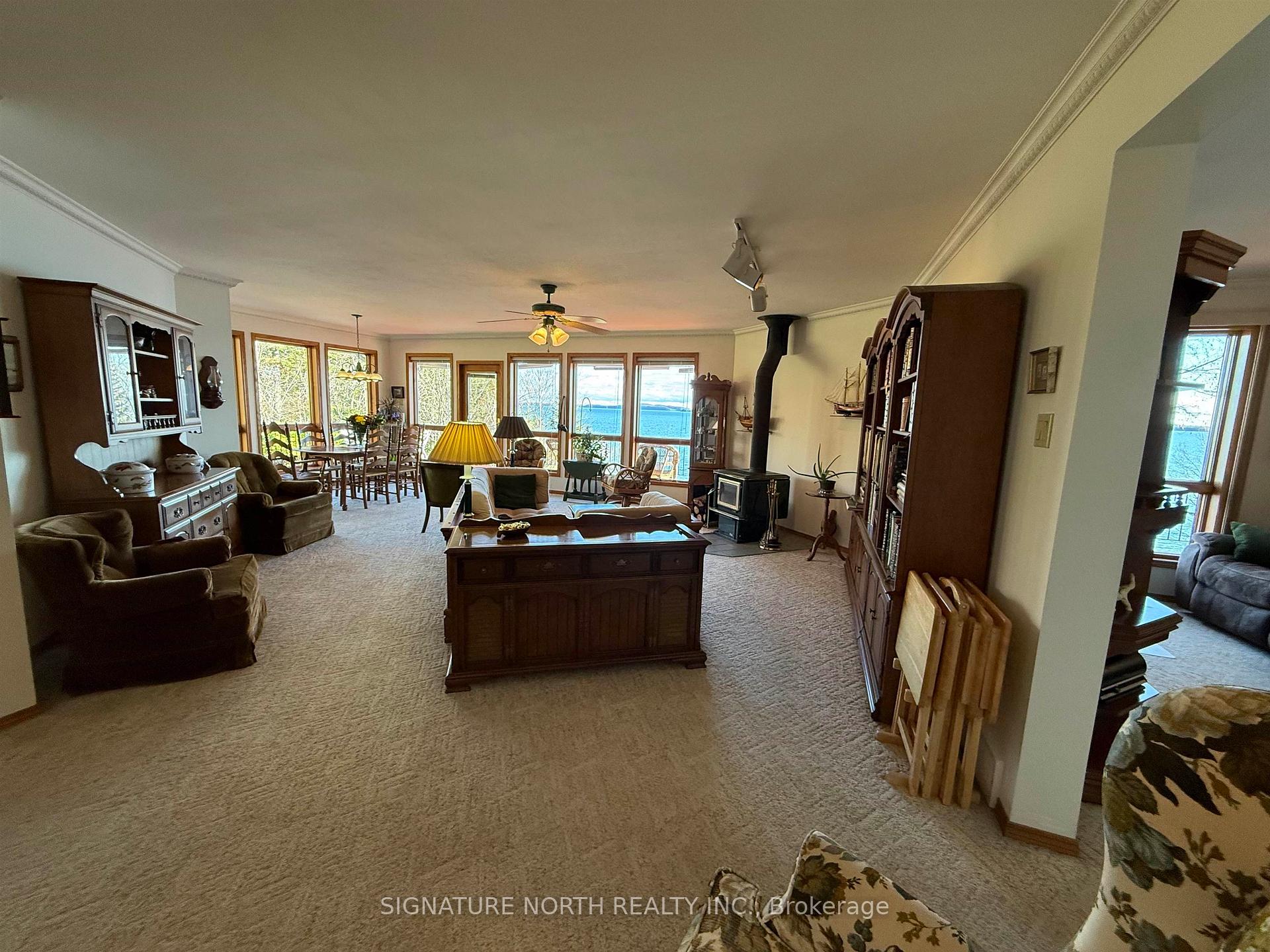 Photo 10 of 184 Island Avenue, Neebing, Blake — HOMEH