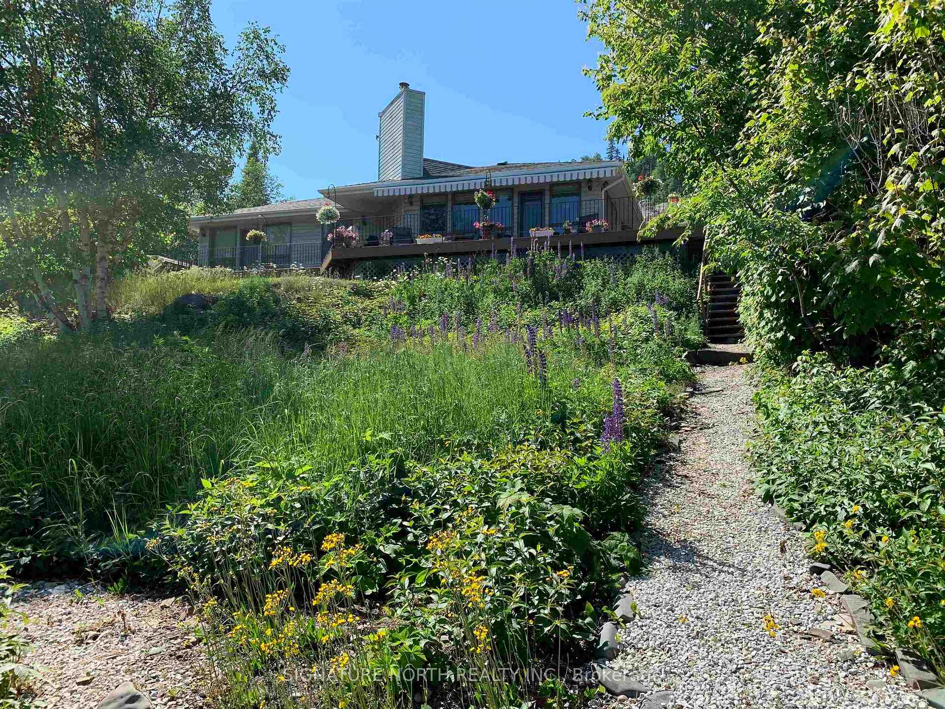 Photo 40 of 184 Island Avenue, Neebing, Blake — HOMEH