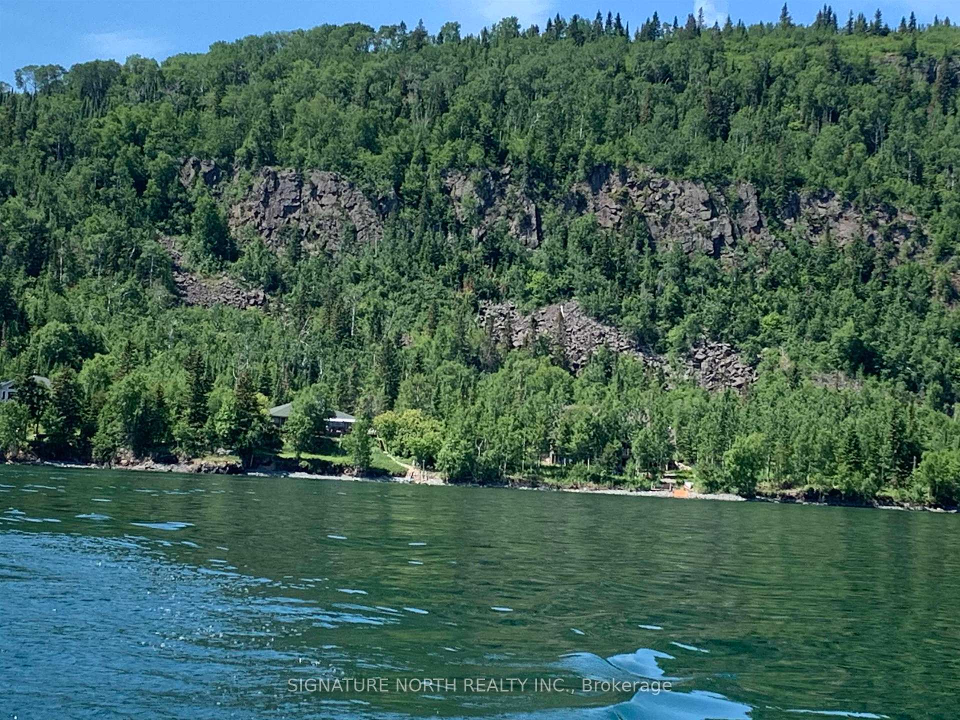 Photo 44 of 184 Island Avenue, Neebing, Blake — HOMEH