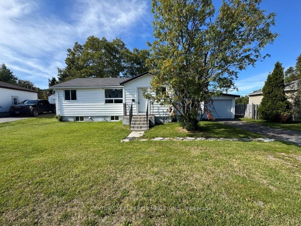 Photo 1 of 4 Croy Court, Marathon — HOMEH
