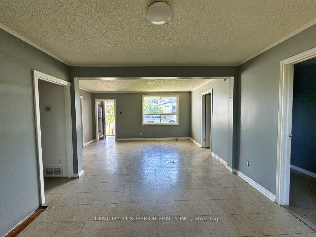 Photo 7 of 4 Croy Court, Marathon — HOMEH