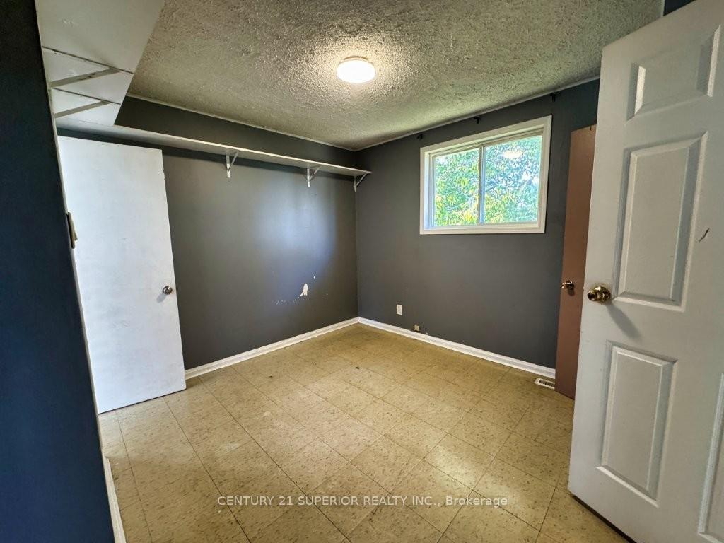 Photo 13 of 4 Croy Court, Marathon — HOMEH