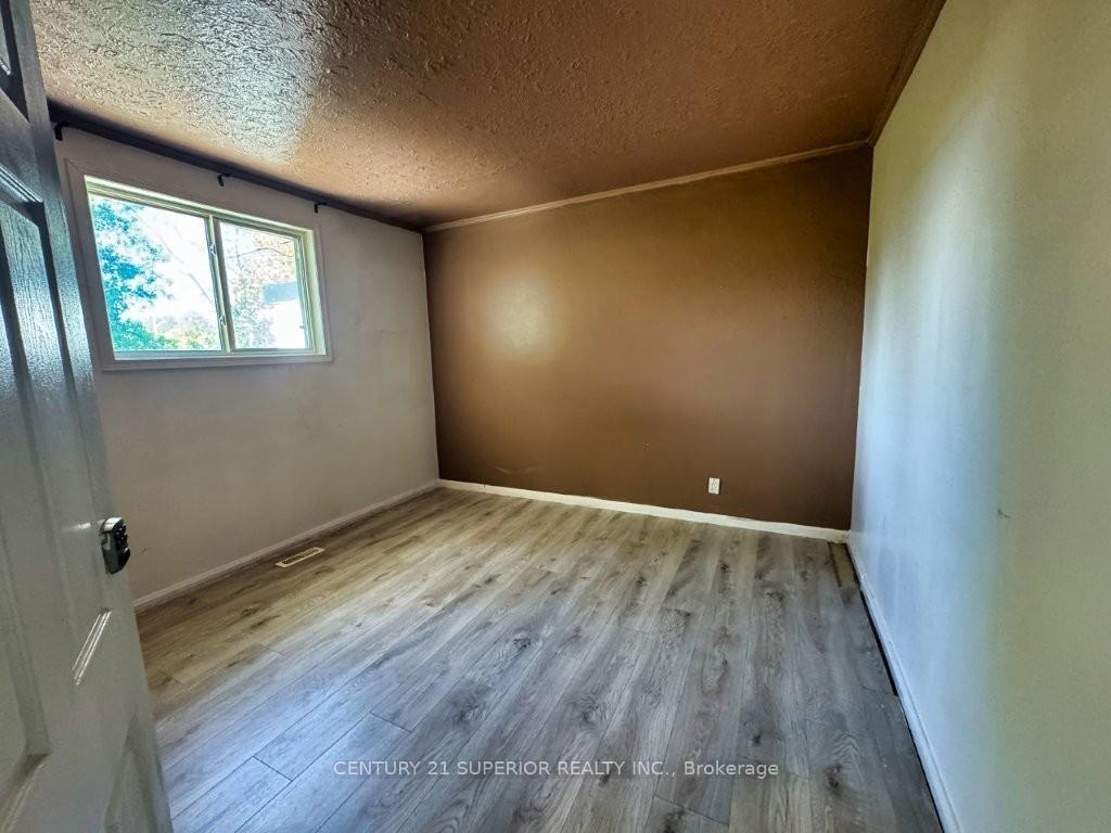 Photo 21 of 4 Croy Court, Marathon — HOMEH