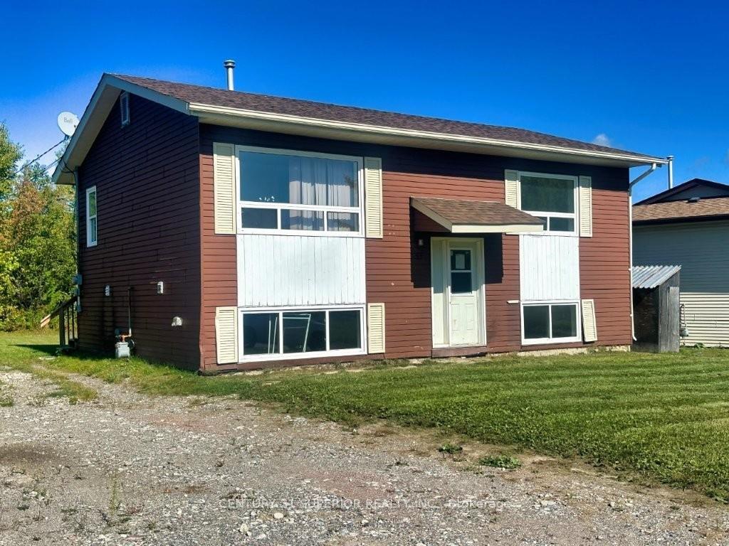Photo 2 of 155 Harkness Street, Nipigon — HOMEH