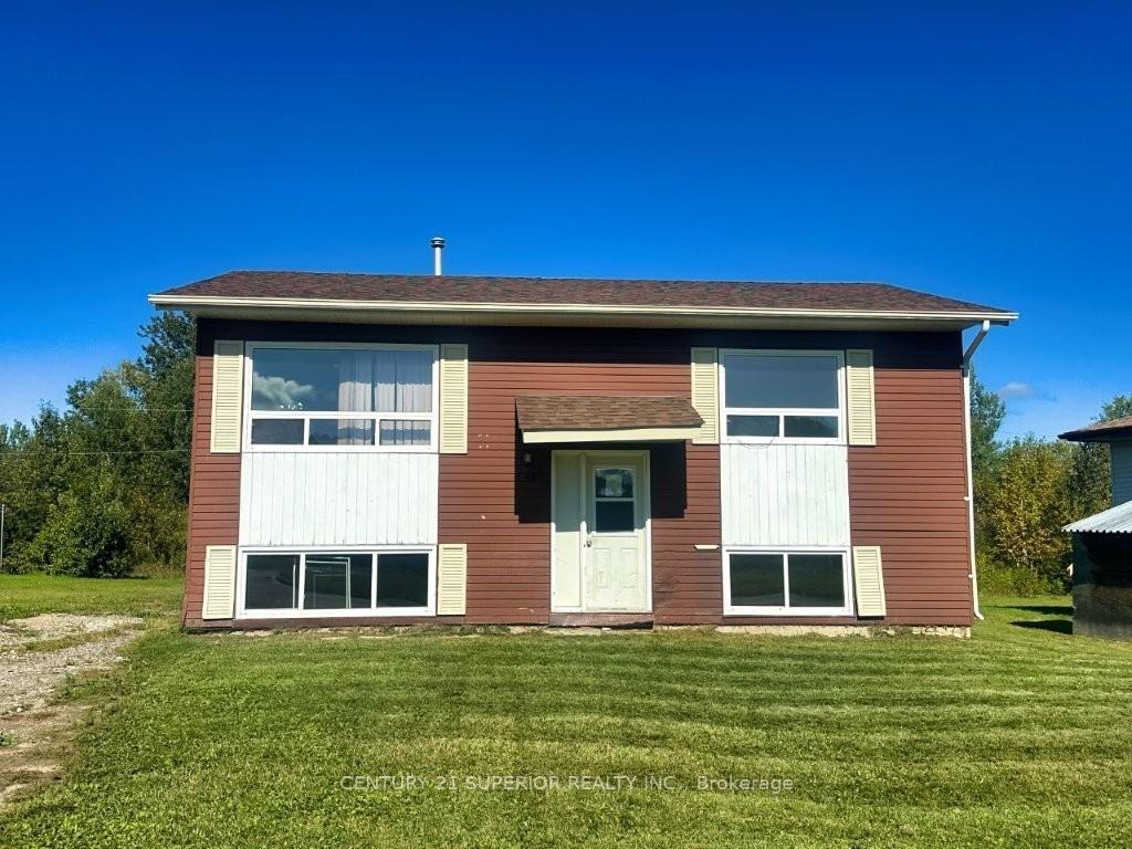 Photo 5 of 155 Harkness Street, Nipigon — HOMEH