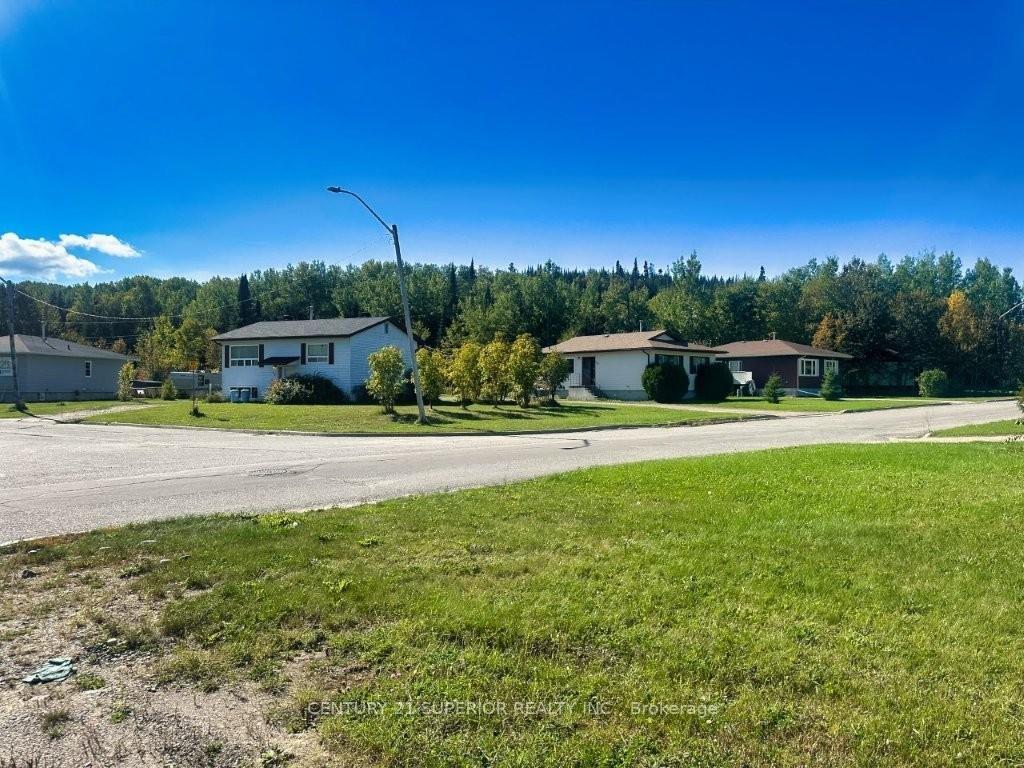 Photo 46 of 155 Harkness Street, Nipigon — HOMEH