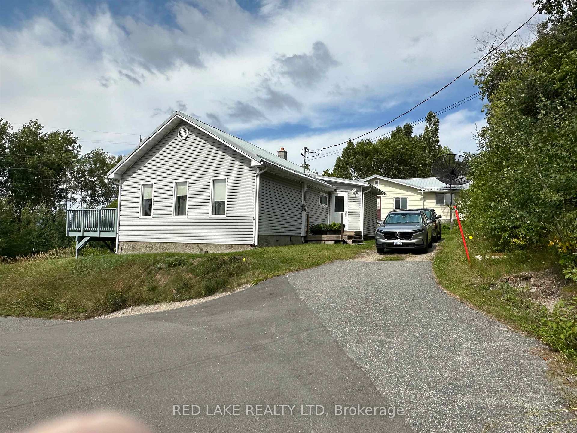 Photo 12 of 16 Lakeview Avenue, Red Lake — HOMEH