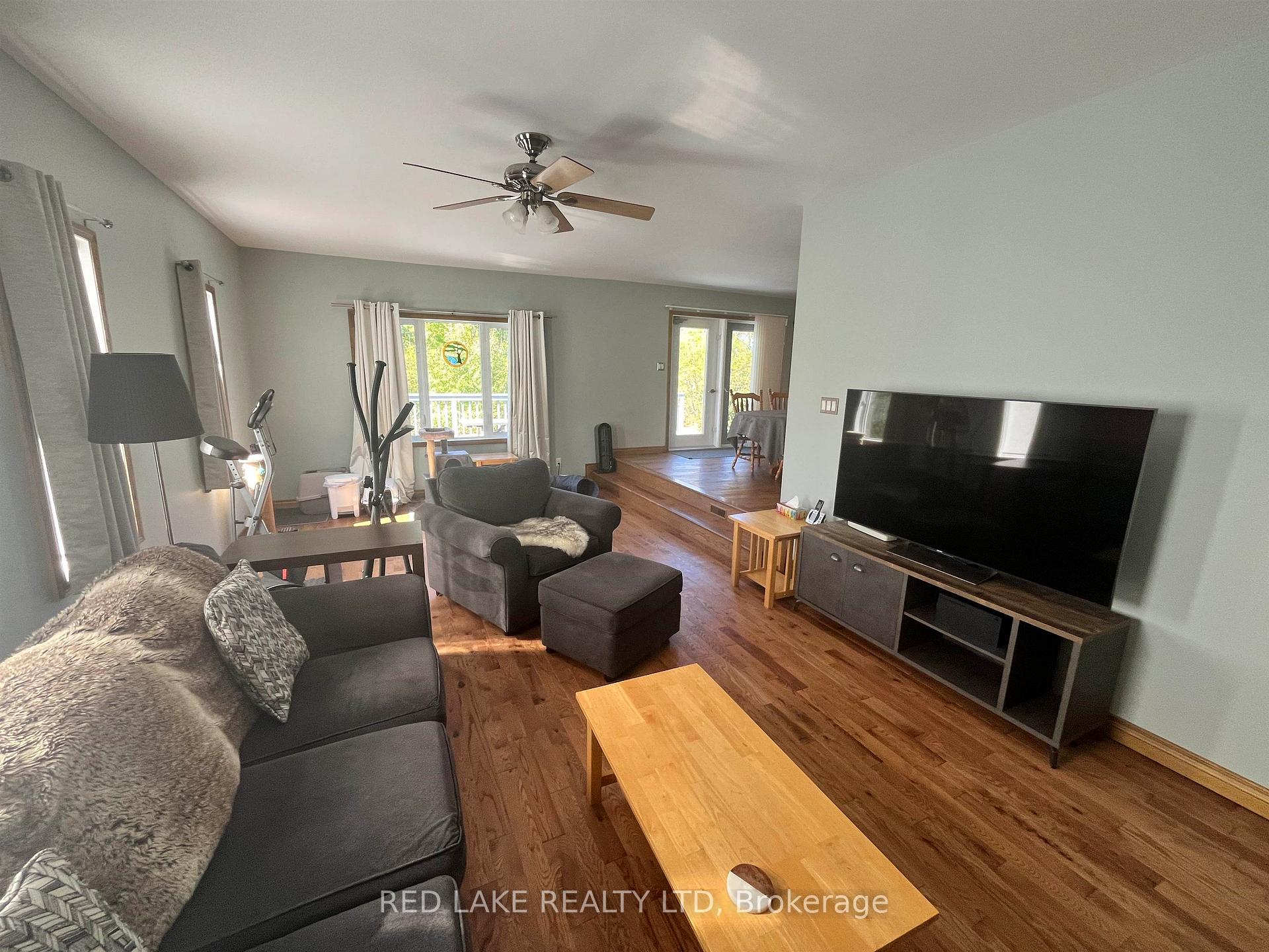 Photo 15 of 16 Lakeview Avenue, Red Lake — HOMEH