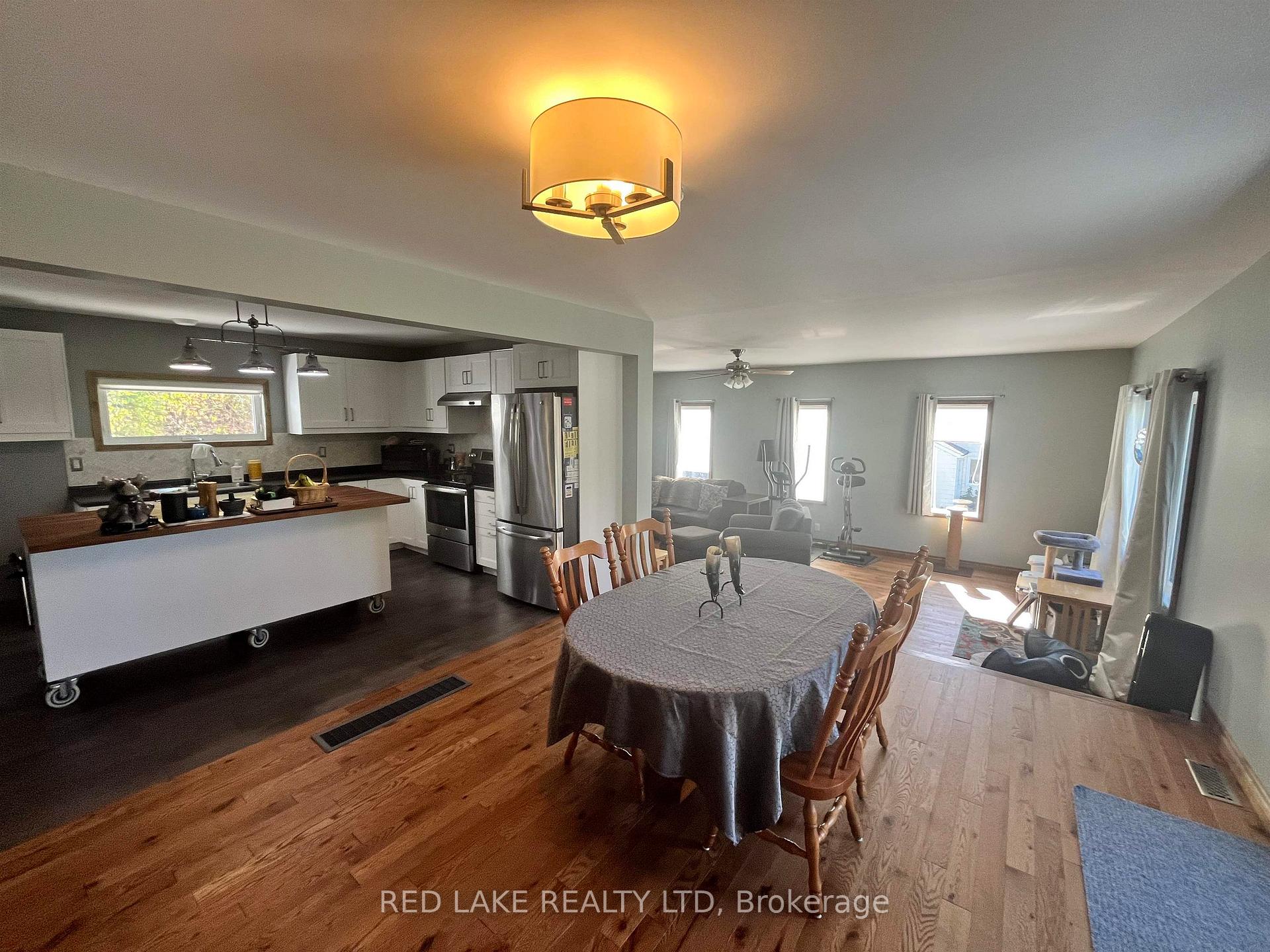 Photo 16 of 16 Lakeview Avenue, Red Lake — HOMEH