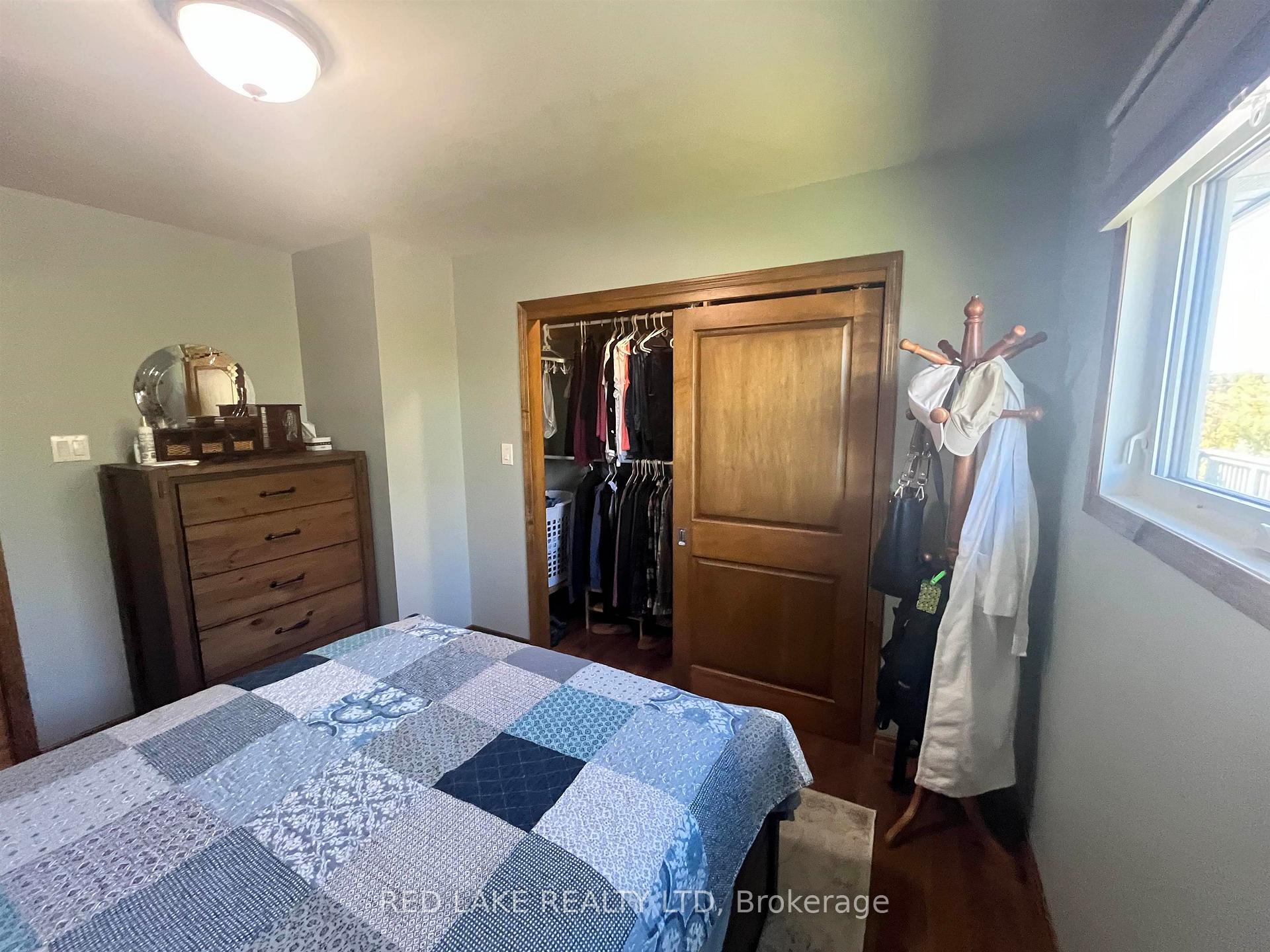Photo 22 of 16 Lakeview Avenue, Red Lake — HOMEH
