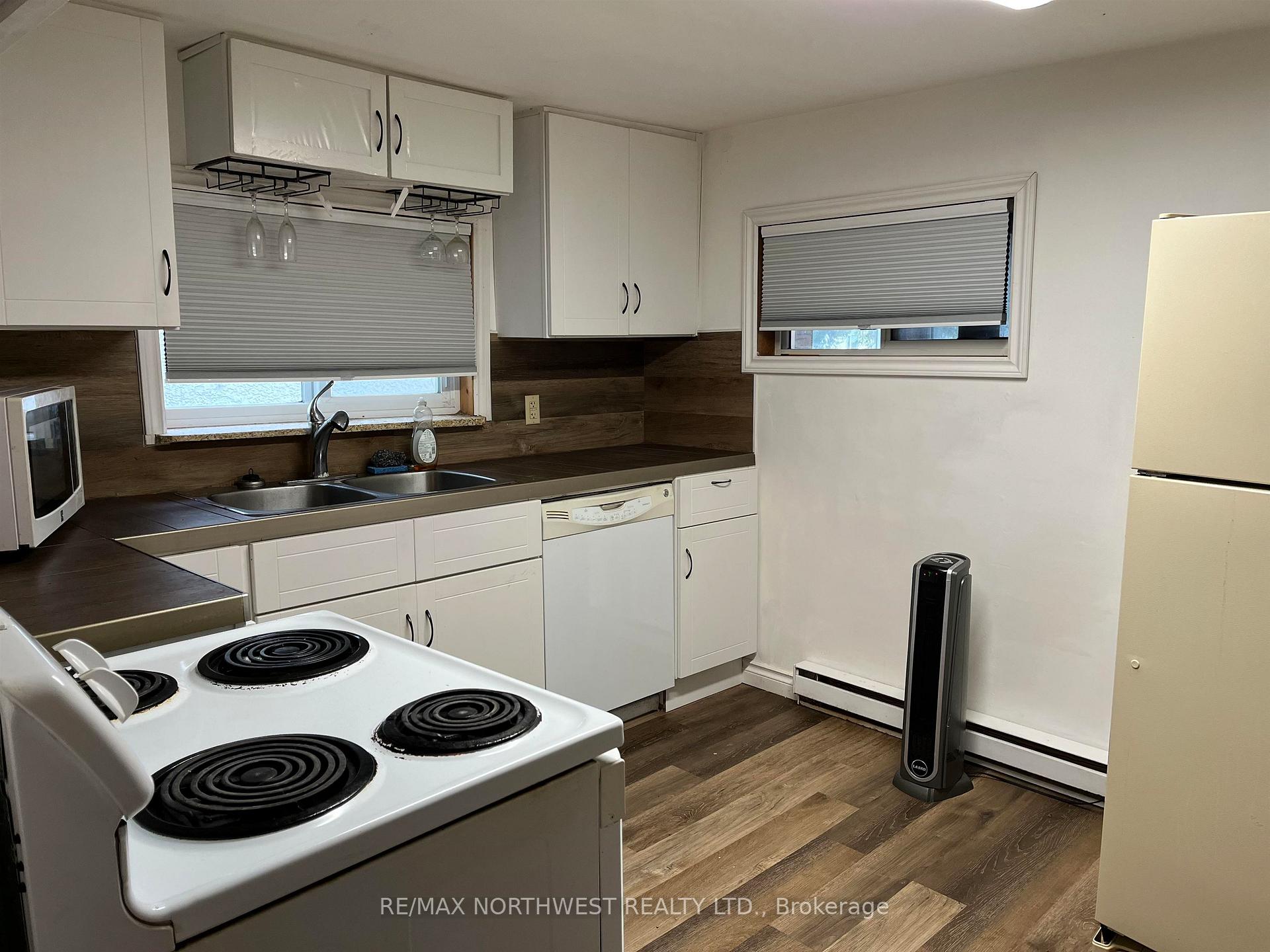 Photo 4 of 1035 Third St. E, Fort Frances — HOMEH